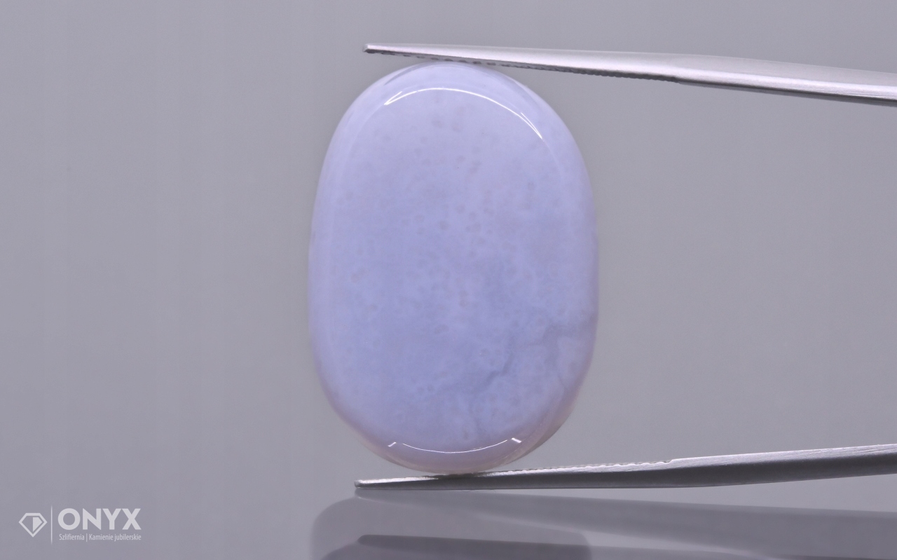 Chalcedon modrá konvexní nepravidelná destička 25x18 mm