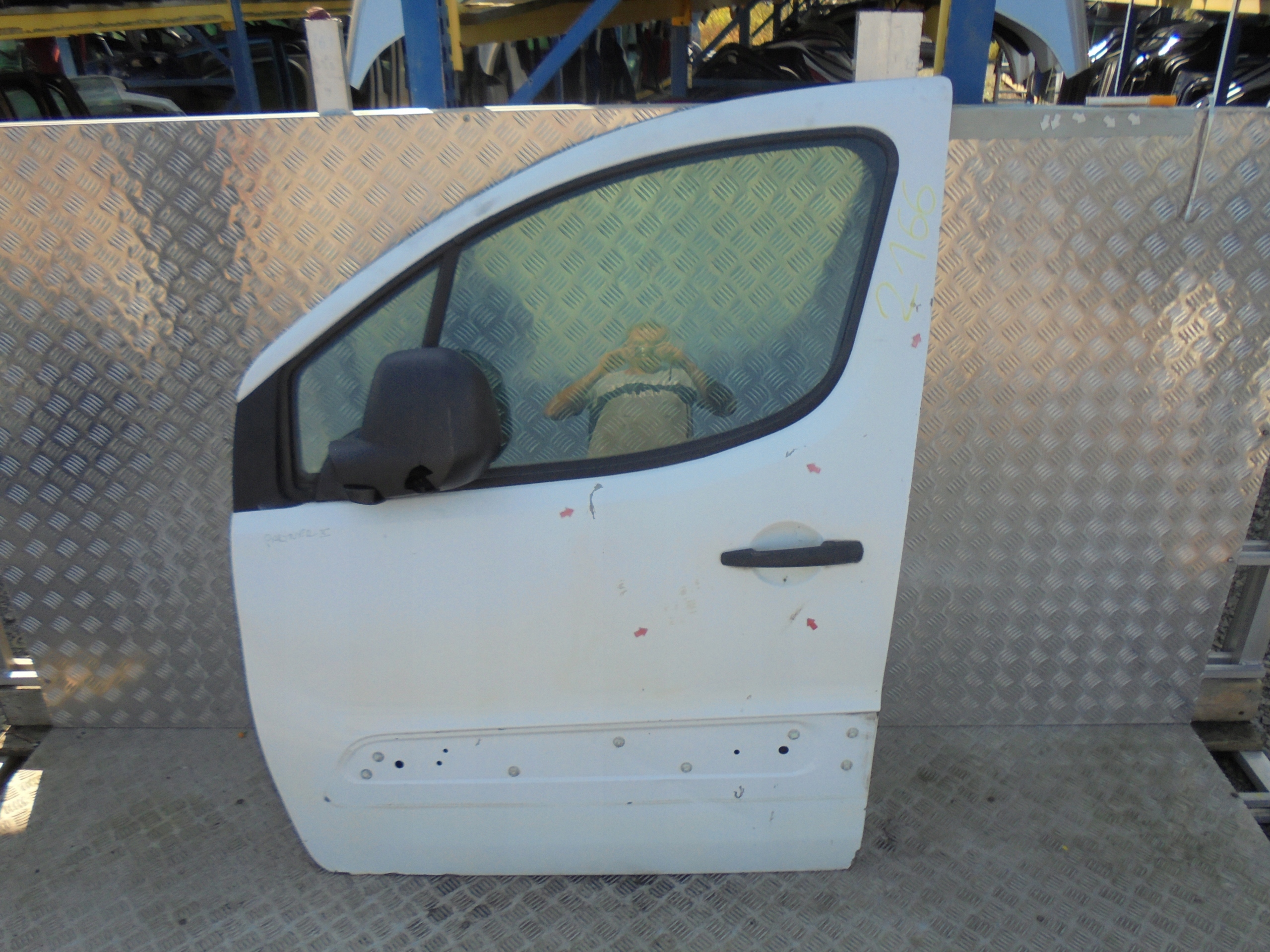 2166. DRZWI LEWY PRZÓD PEUGEOT PARTNER II CITROEN BERLINGO II