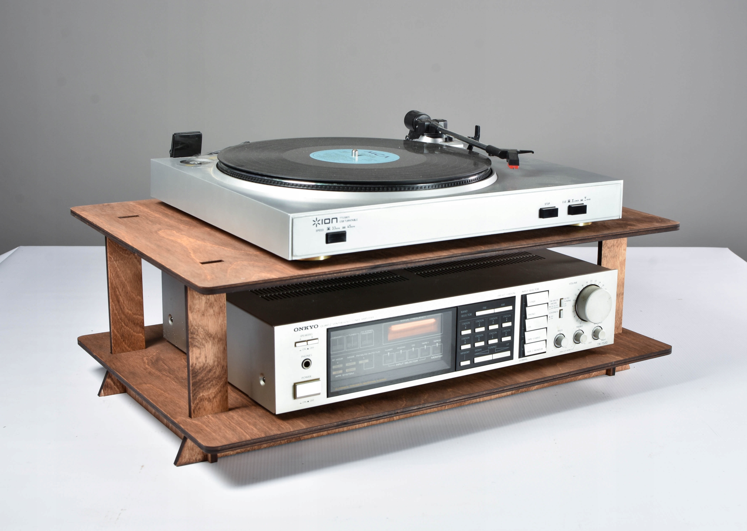 Stojan gramofon zesilovač přehrávač organizér skříňka stolek regál