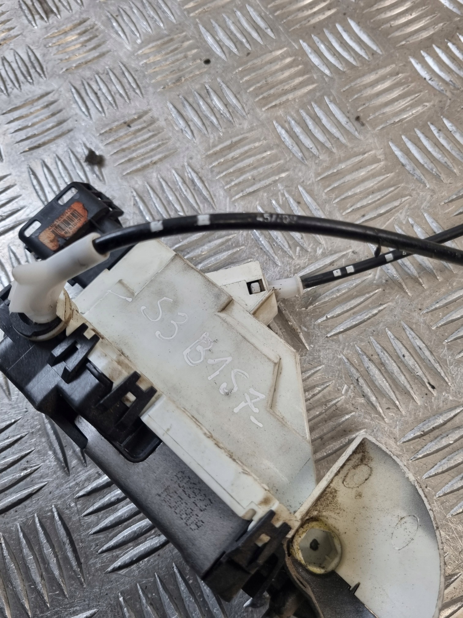 lock door left front CITROEN BERLINGO II