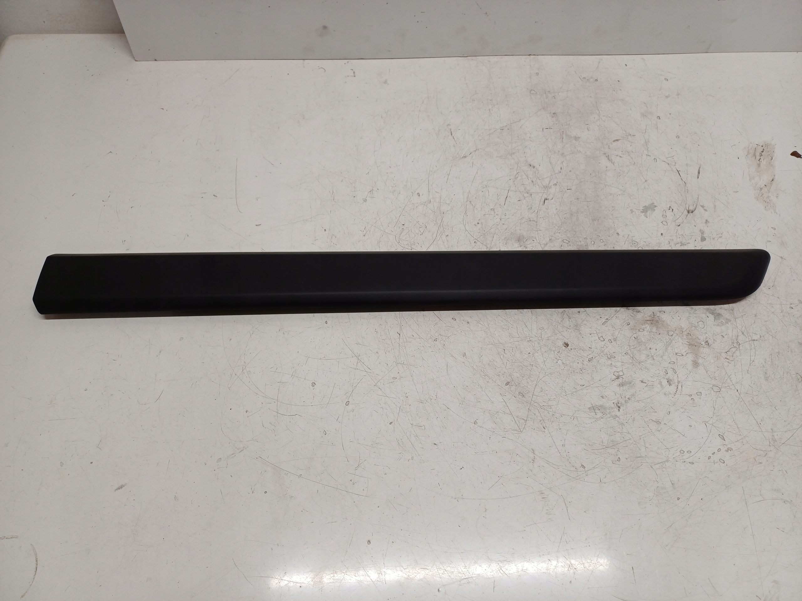 FIORINO BIPPER NEMO QUBO 07- LISTWA PRAWA PRZÓD 1308813070 - NOWA