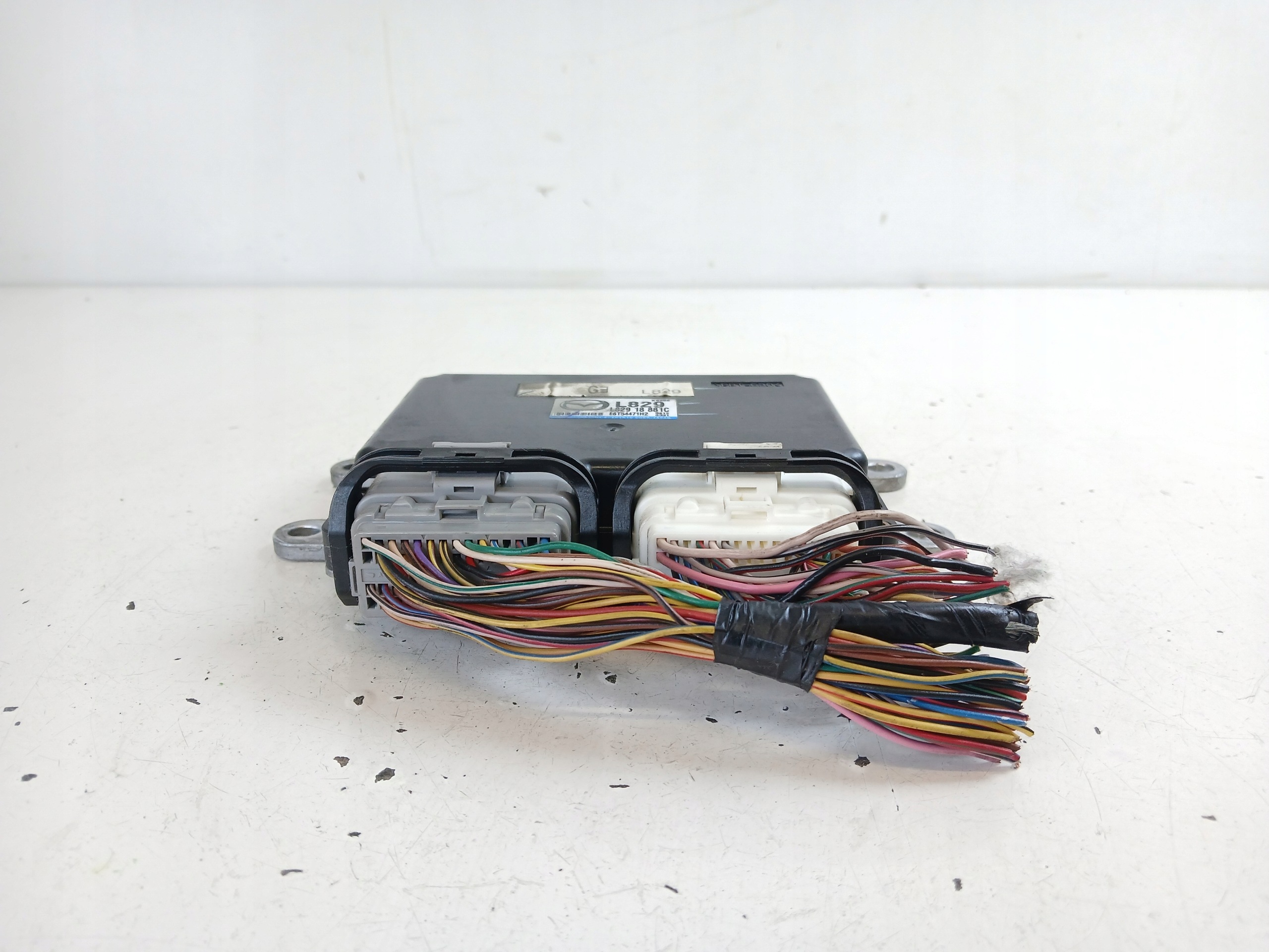 MAZDA 6 GG 1.8 control unit computer of the engine L82918881C