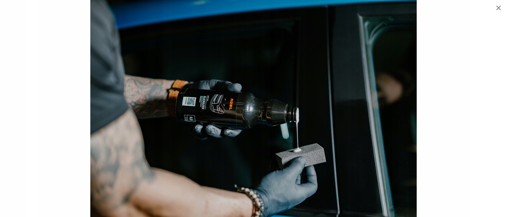 CZERNIDŁO DRESSING DO PLASTIKÓW ZEWNĘTRZNYCH ODNAWIA ADBL BLACKOUTER 1L Producent ADBL