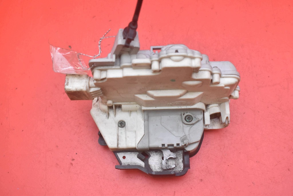 lock door left front front EU 4F1837015 AUDI A6 C6 04-08