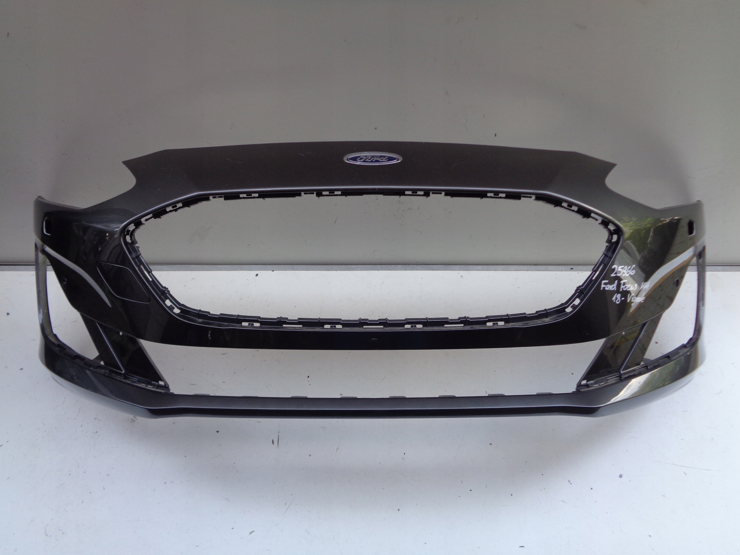 Frontstoßstange FORD FOCUS MK4 18- VIGNALE 25966
