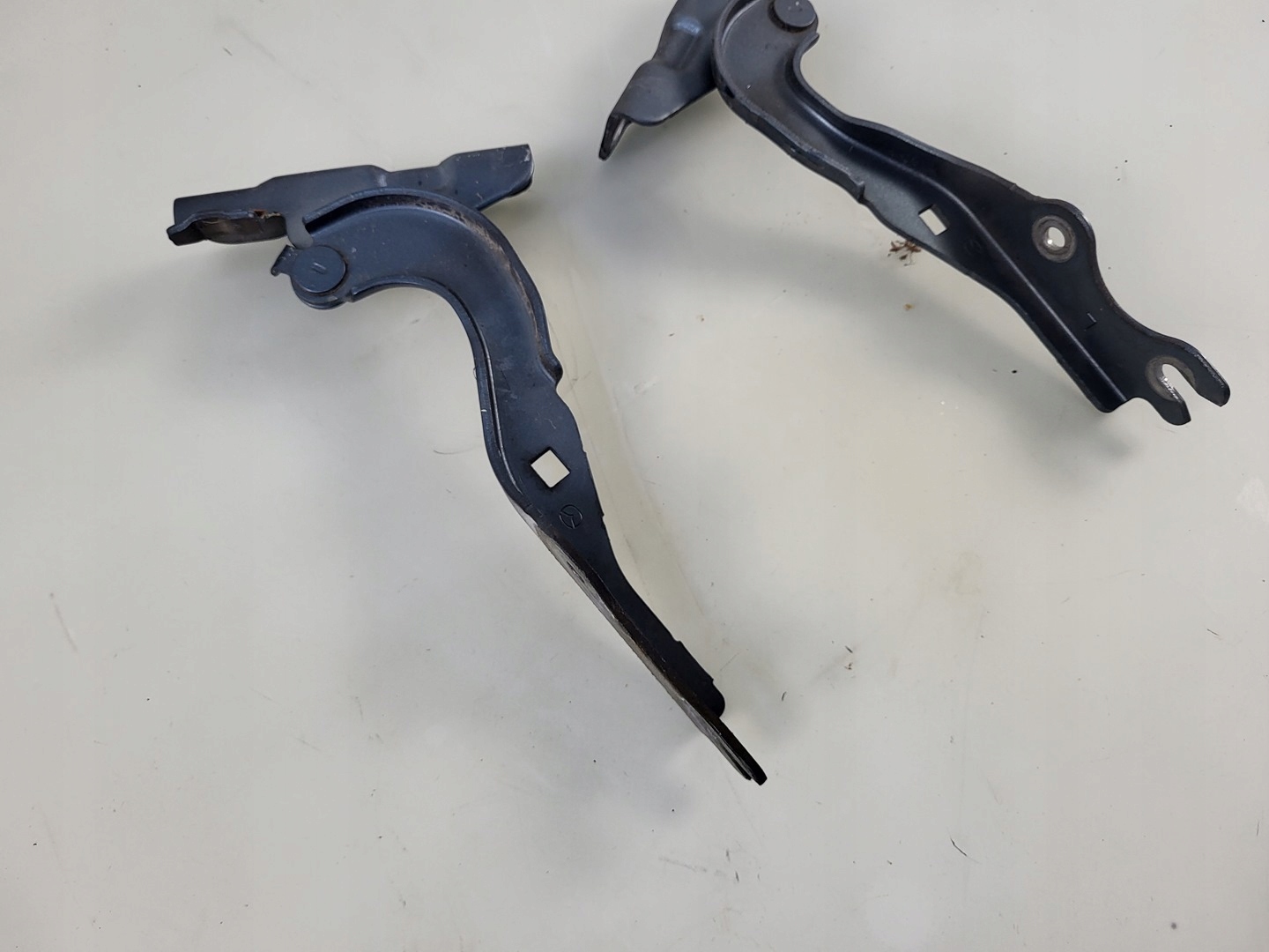 bonnet hinges hinge komplet front 42B MAZDA CX-5 and