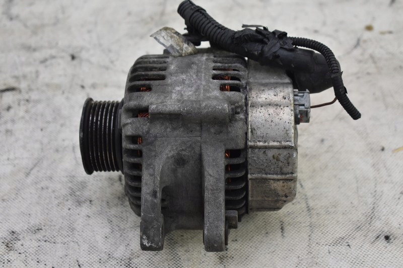 ALTERNATOR 373004A300 KIA SORENTO 1 I 2.5 CRDI Numer katalogowy części 37300-4A300