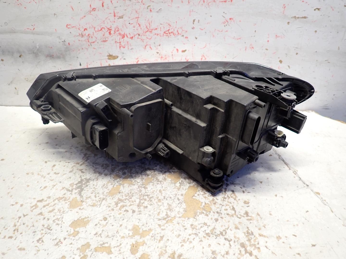 light front front right VW TOURAN 2015- FULL LED 5TB941036E