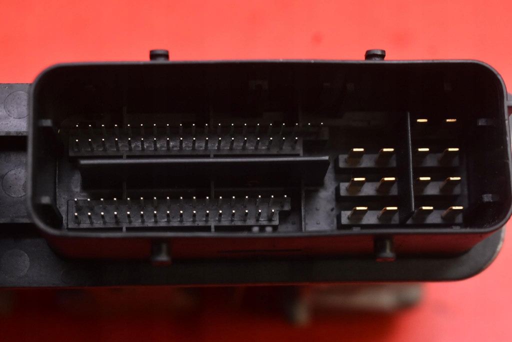 control unit computer of the engine 55588354 ABBF OPEL ASTRA 4 IV J 1.7 CDTI 110 KM