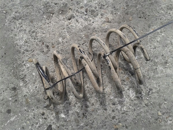 Задние пружины DAIHATSU SIRION II 1.0 B M300