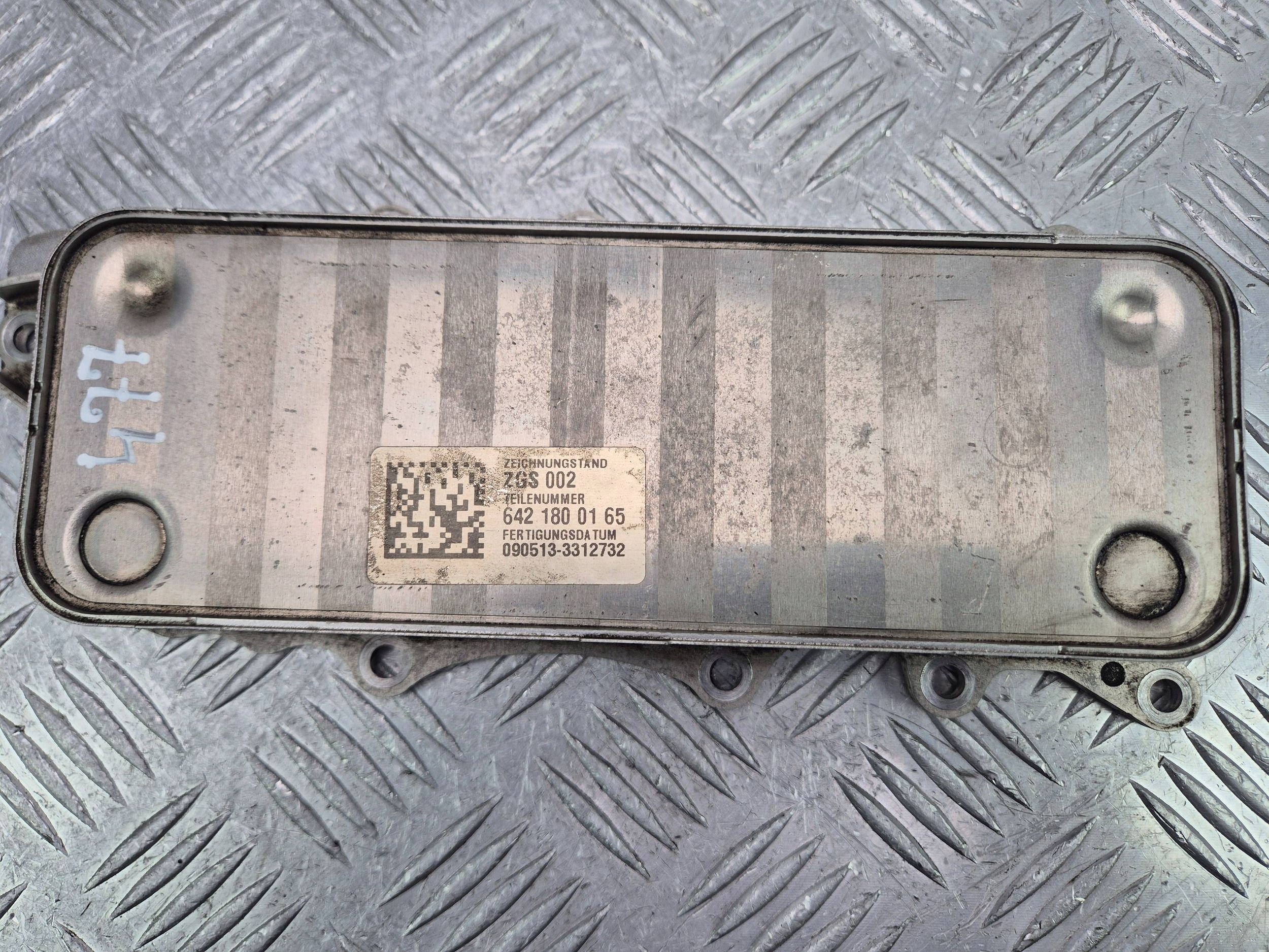 Mercedes E350 CDI W212 olaj hütö 6421800165