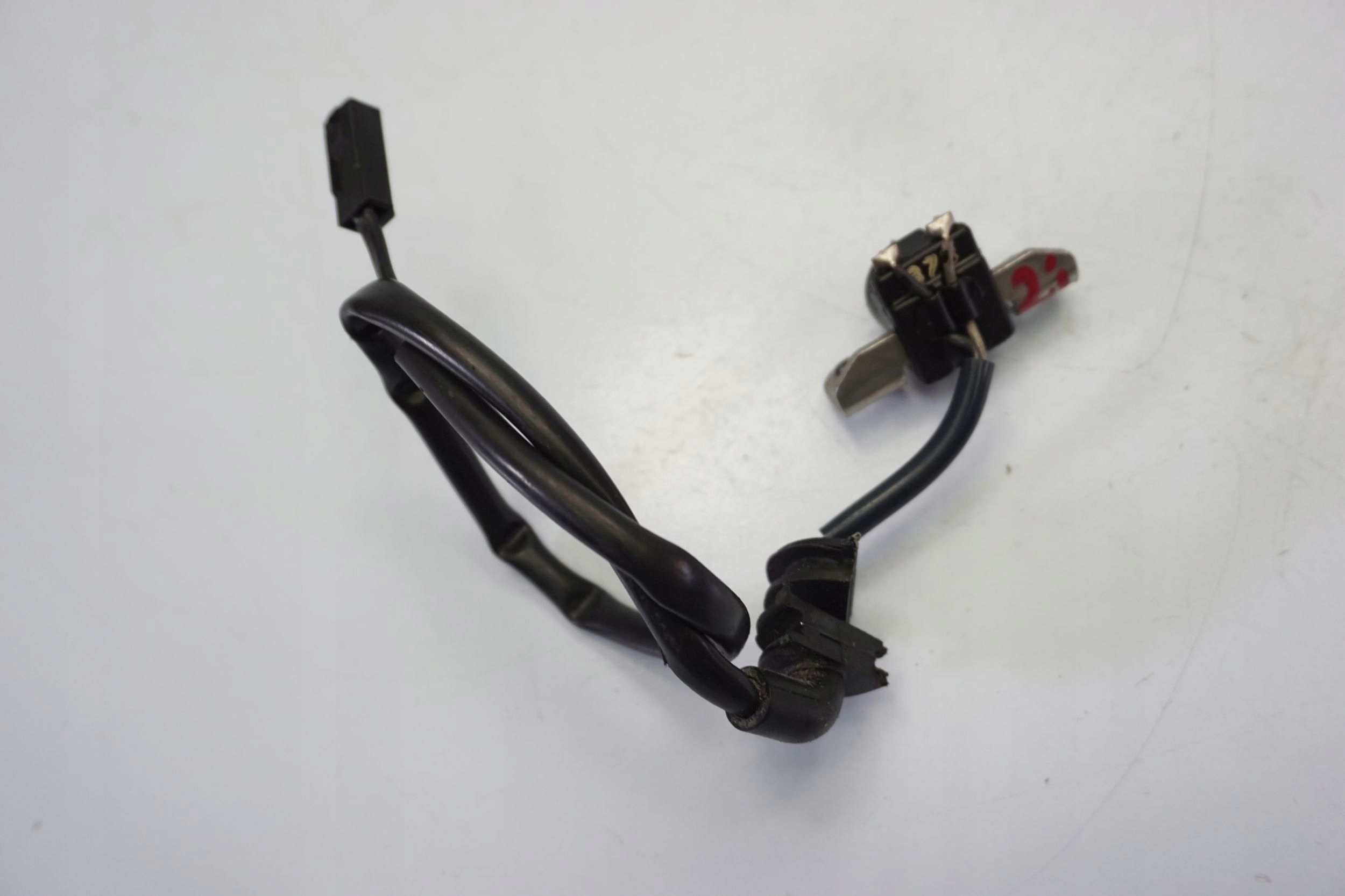 1803635304946112 - YAMAHA YZF-R1 RN22 09-15 датчик импульсный