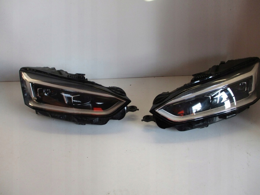 light FUL LED AUDI A5 8W0 8W6941034D right