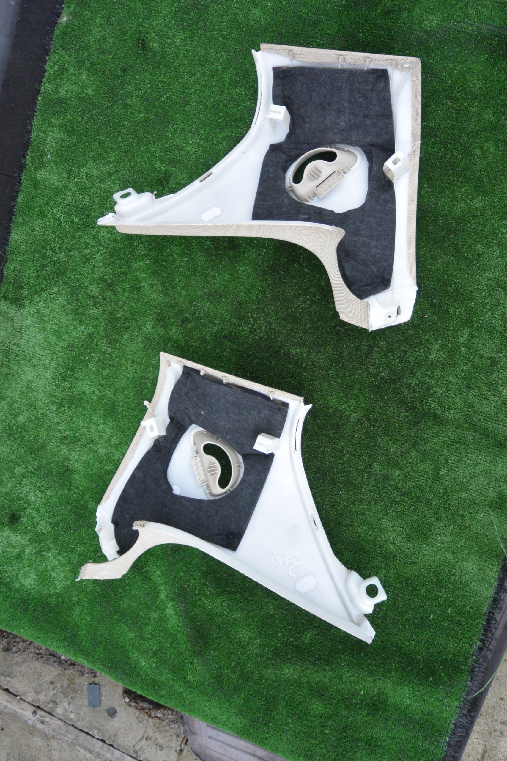 cover SLUPKA C right left LIFT BEZOWE AUDI Q7 4L