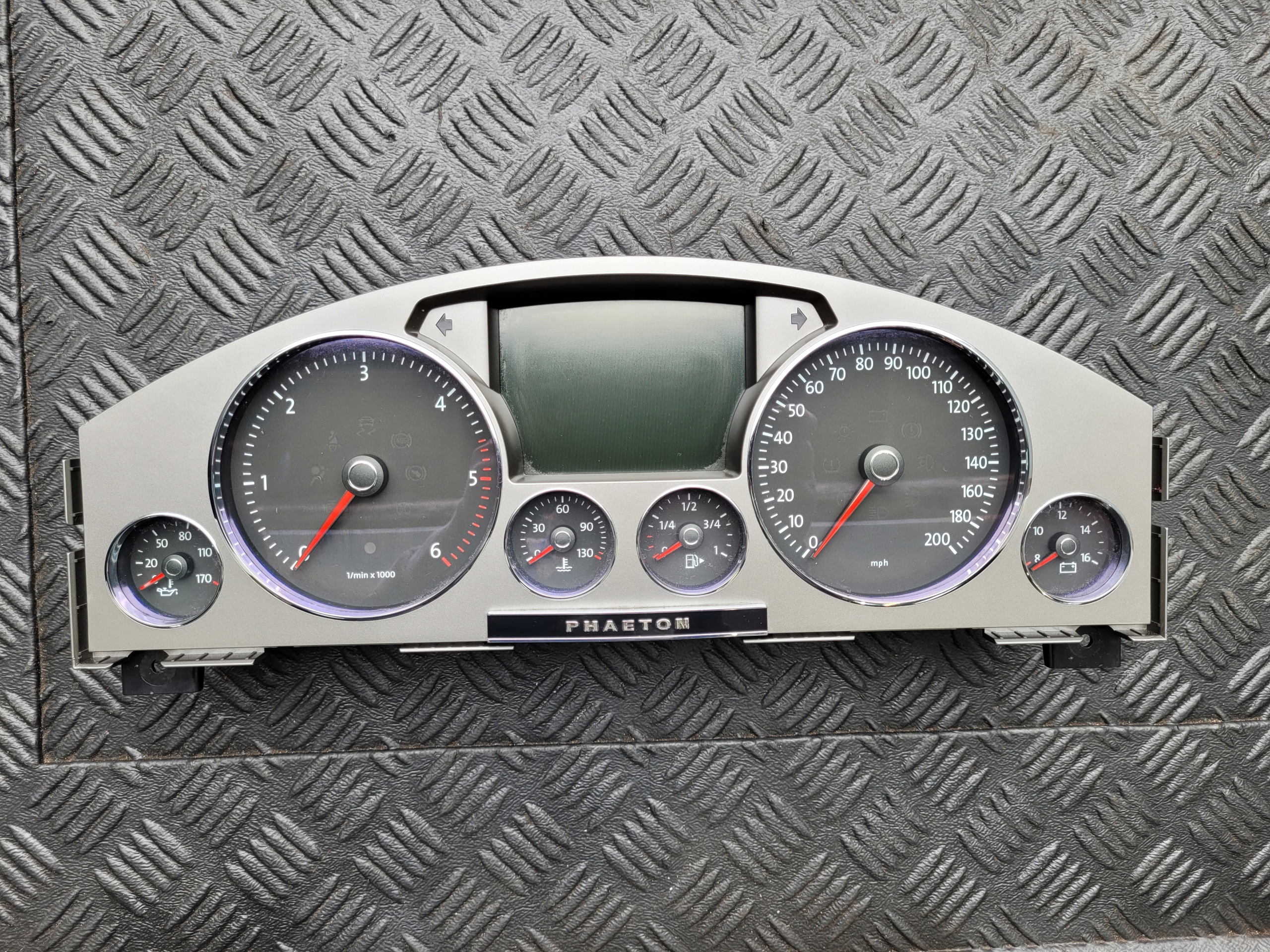 dials 3D0920983L VW PHAETON LIFT 3.0 TDI