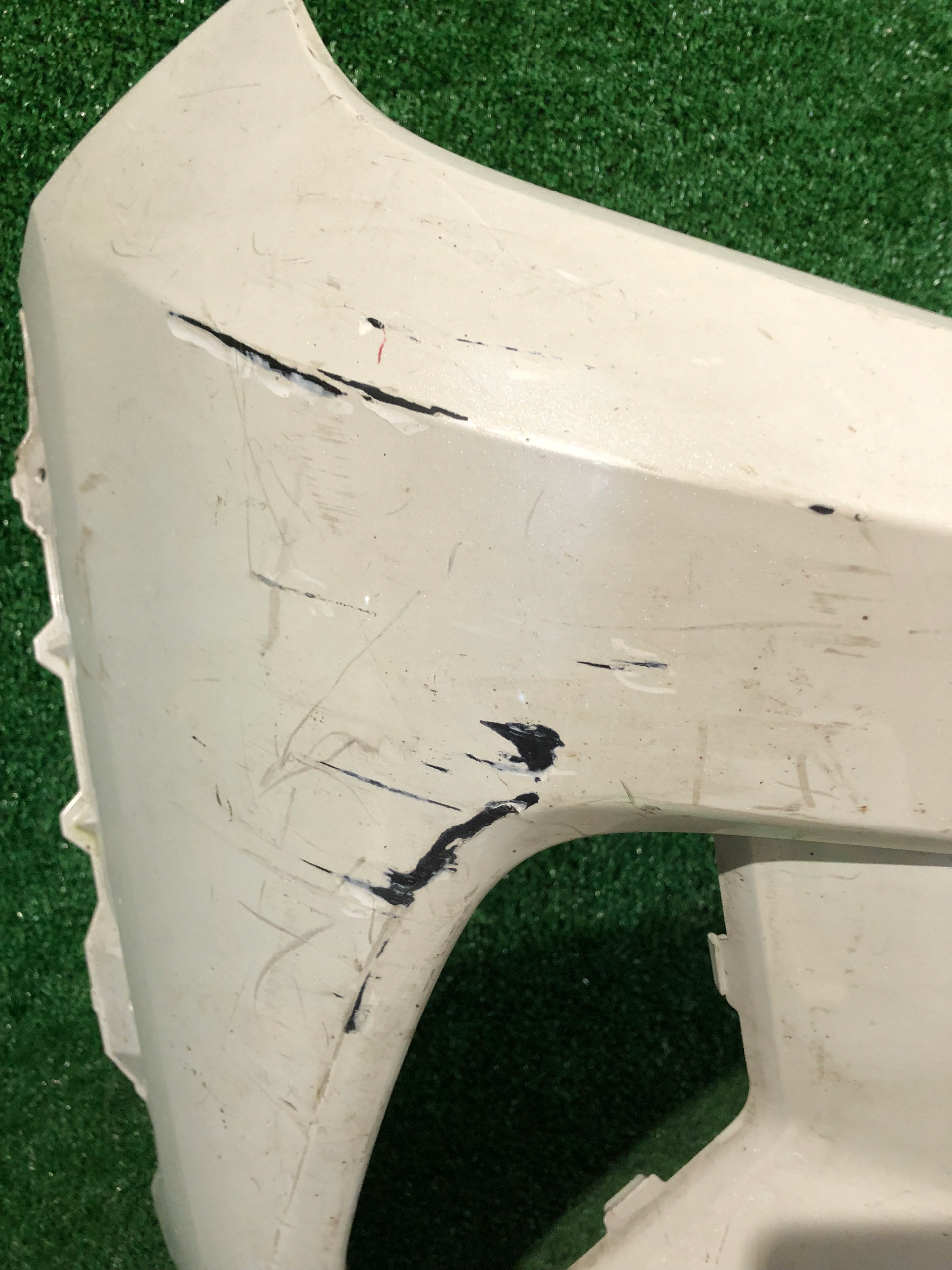 front bumper front TOYOTA RAV4 V without PDC