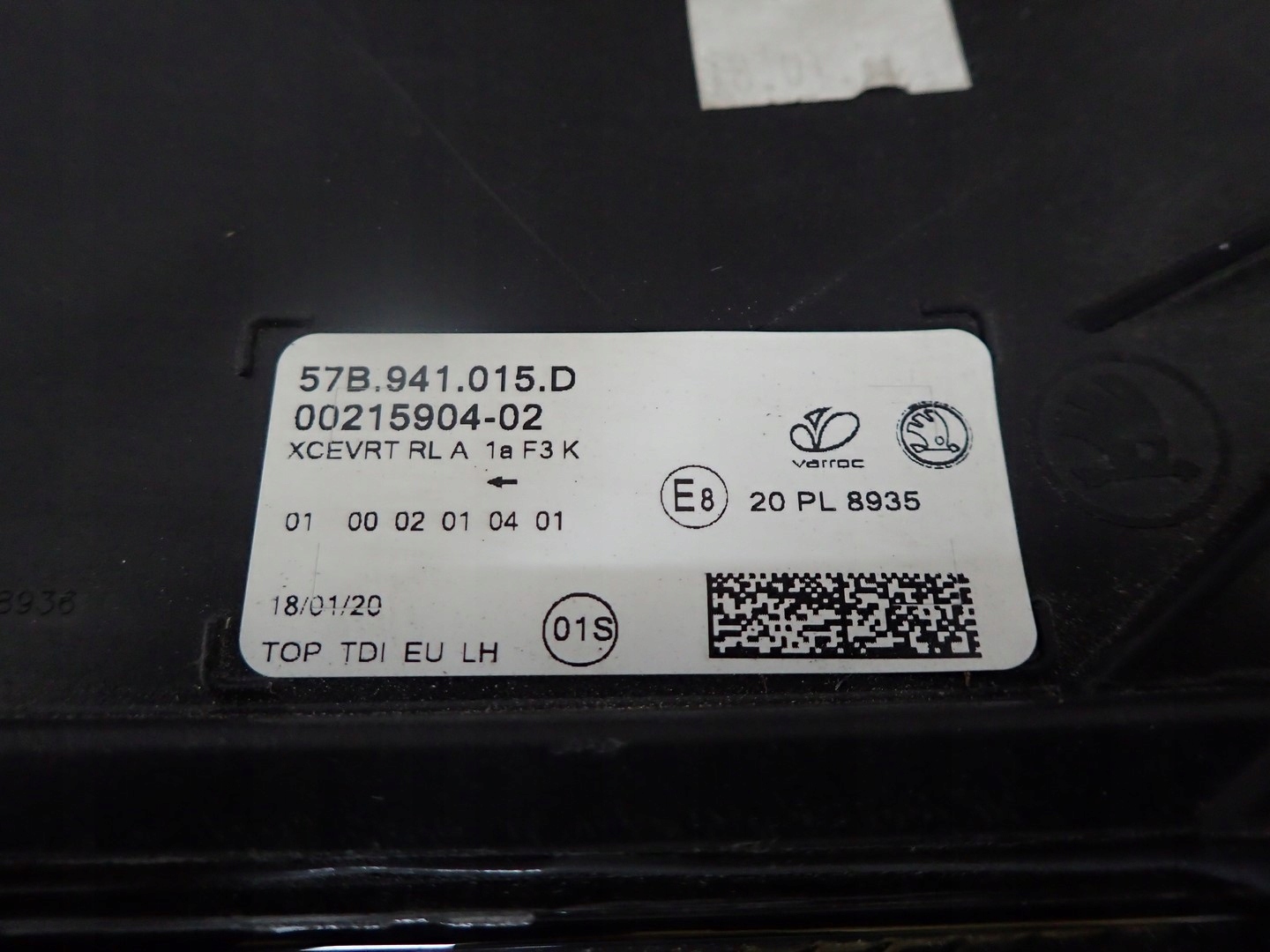 light left left FULL LED SKODA KAROQ 57B941015D