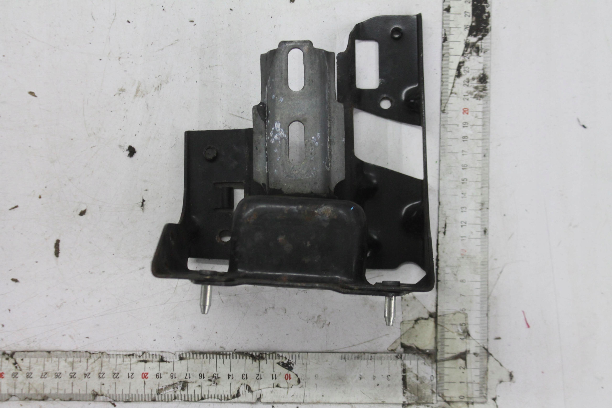 engine mount 9680293280 CITROEN DS3 1.6 VTI 10-16