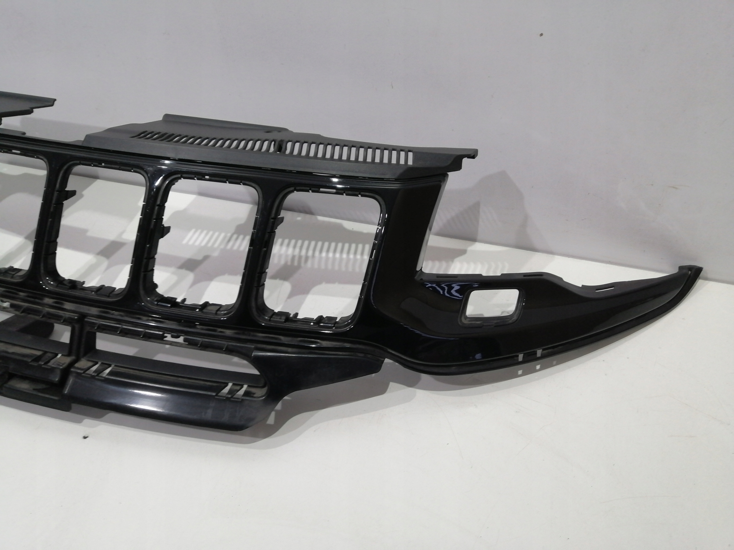 Jeep Cherokee J Kühlergrill FRONTGRILL Kühlergitter 8264296 - Thumbnail 4