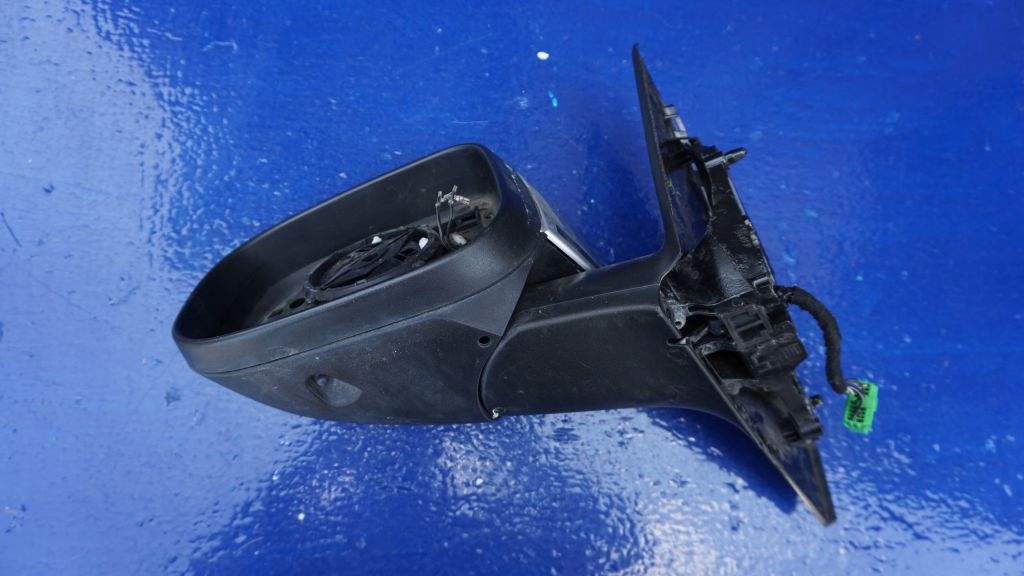 VOLVO S80 V70 LIFT - left mirror EUR for 6 PIN