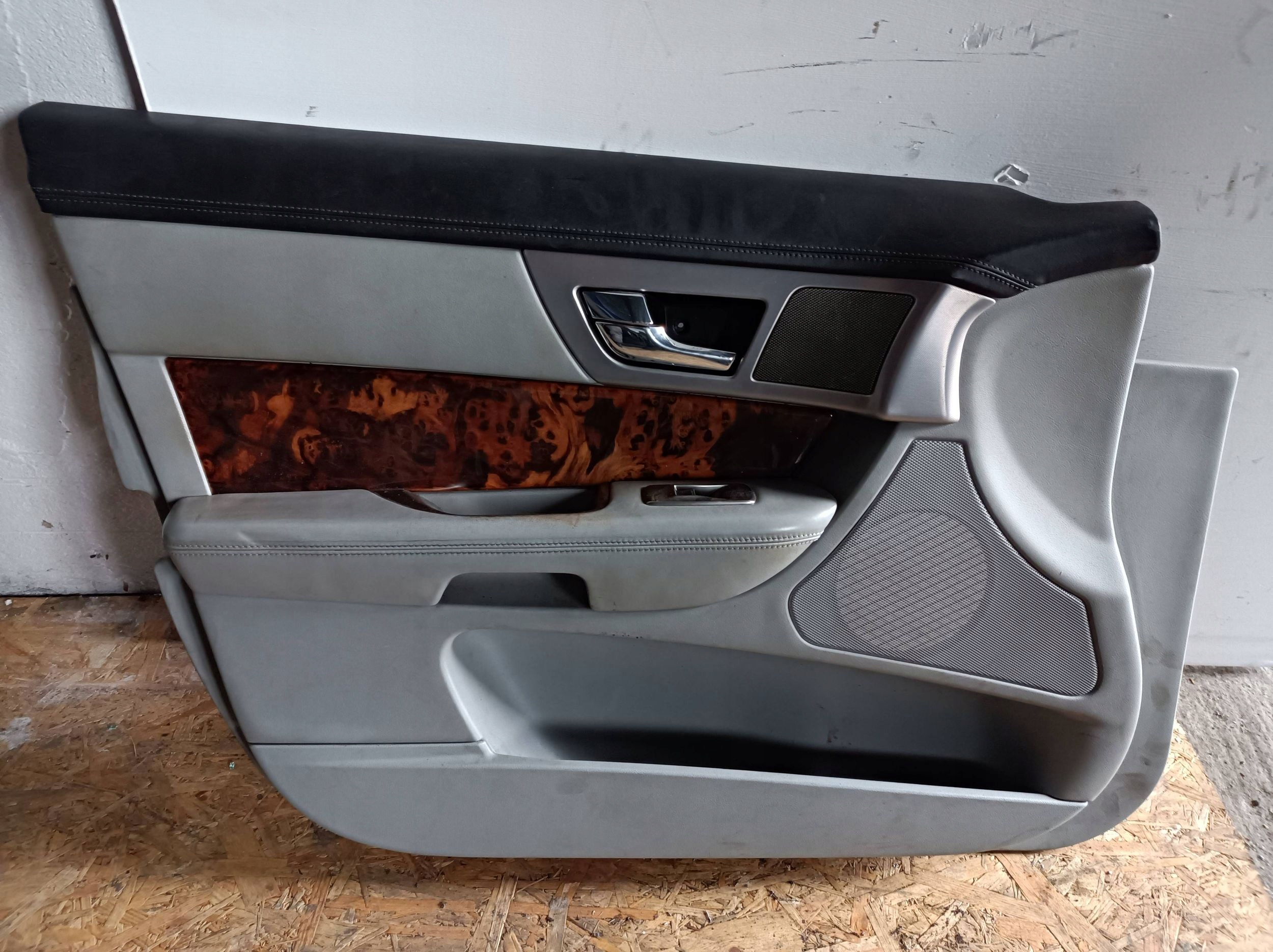 upholstery side door left front Jaguar XF X250 2007-2015