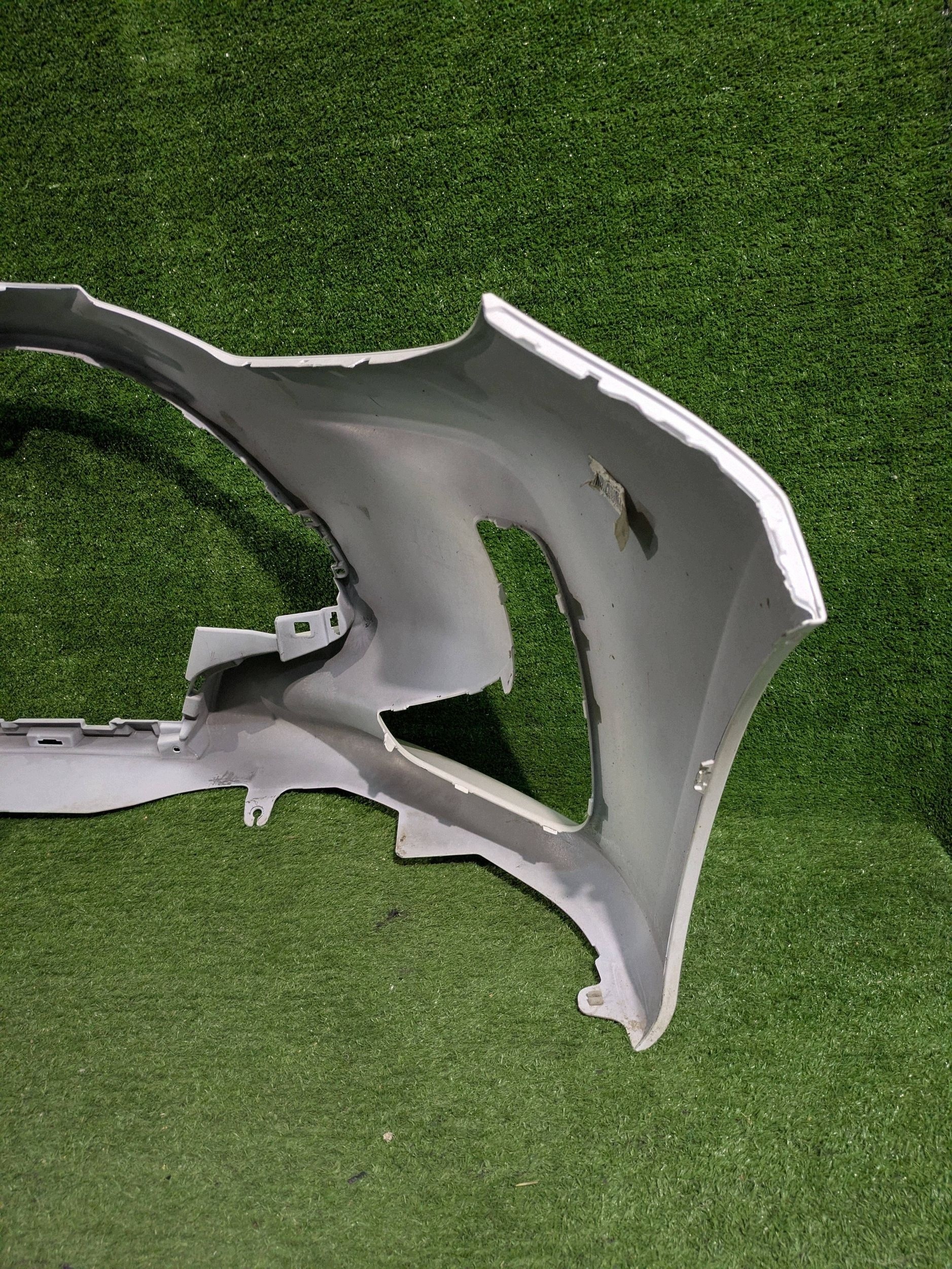 front bumper front TOYOTA YARIS IV 20- without PDC NR.Z9668