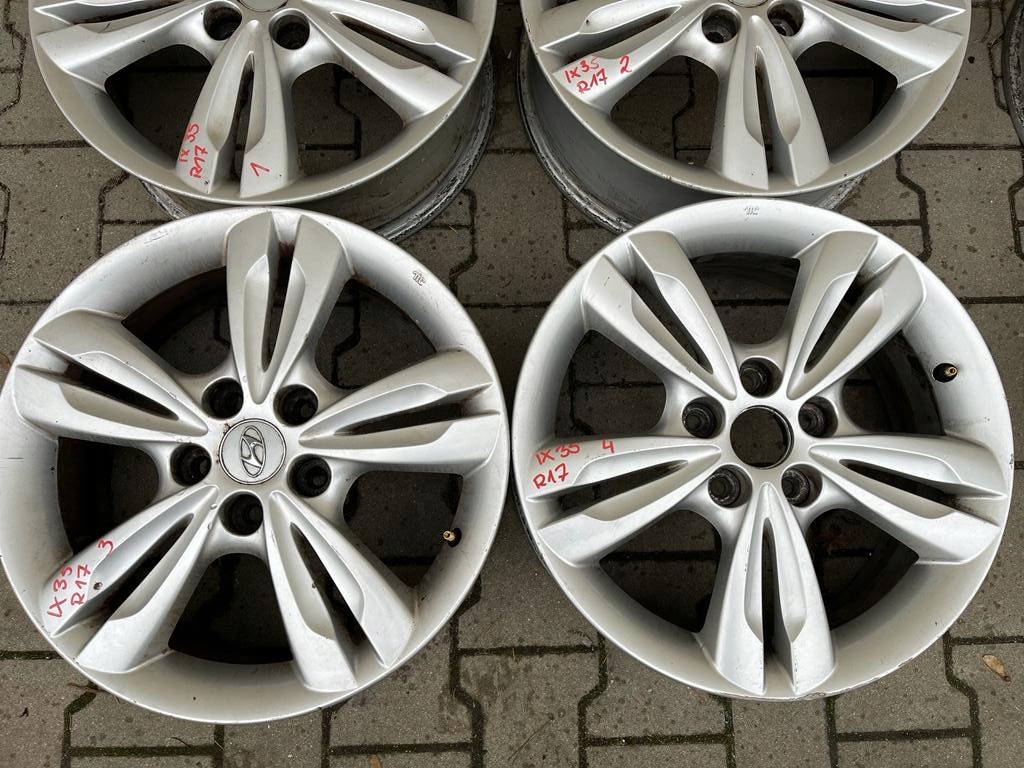 HYUNDAI IX35 ORYGINALNE discs aluminium R17 2011