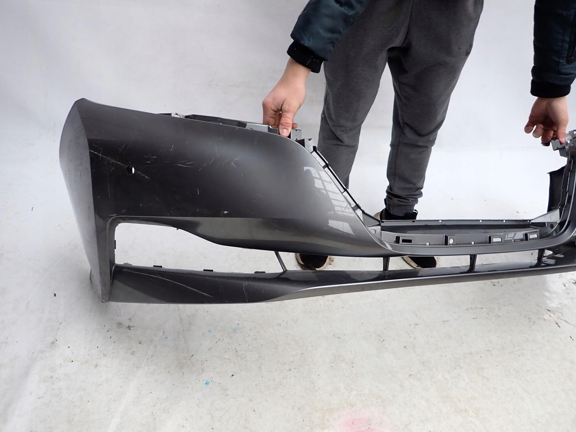 NISSAN LEAF II 2 17-> bumper front front PDC