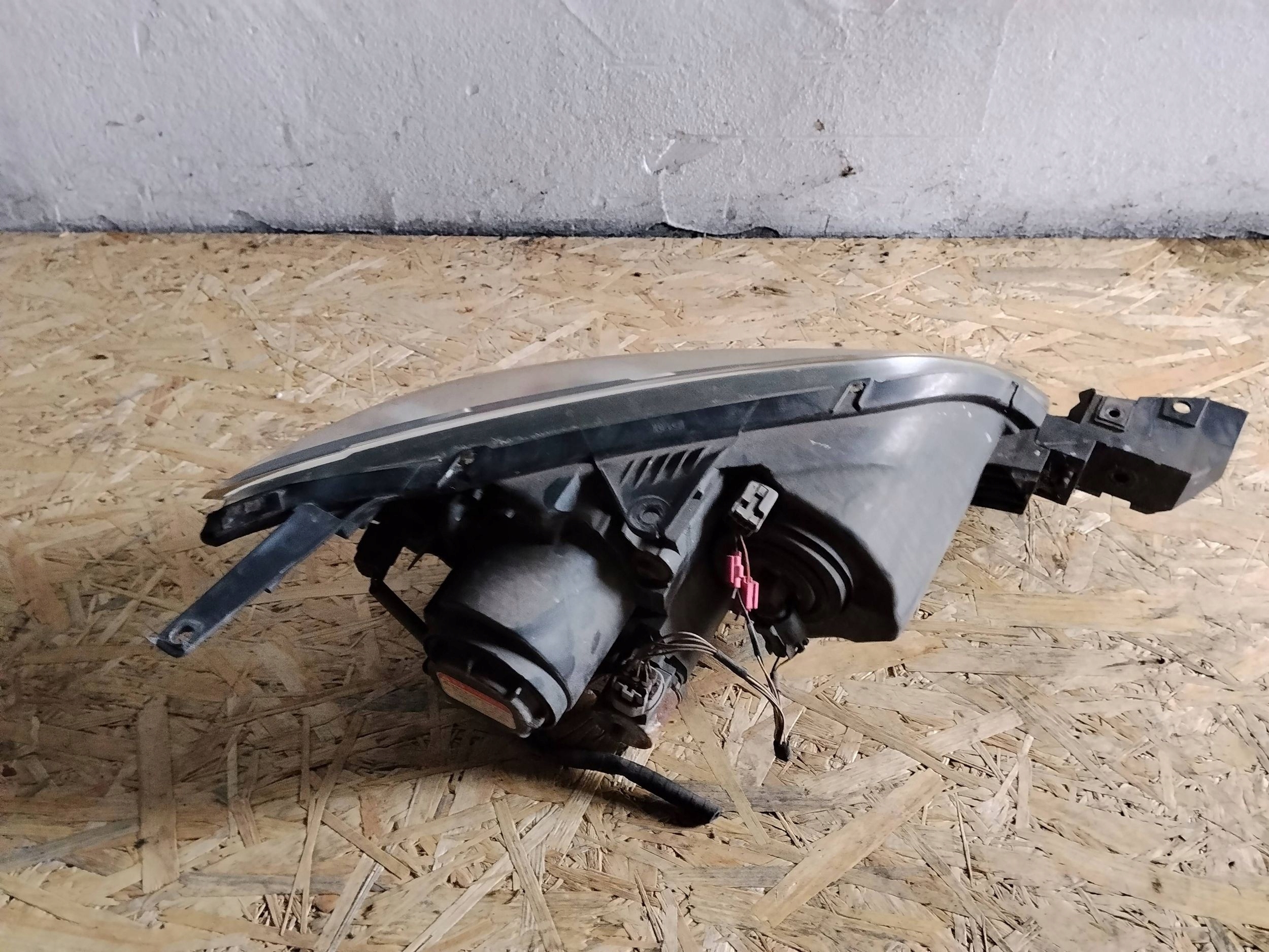 Reflektor light left front xenon Mazda 3 BK