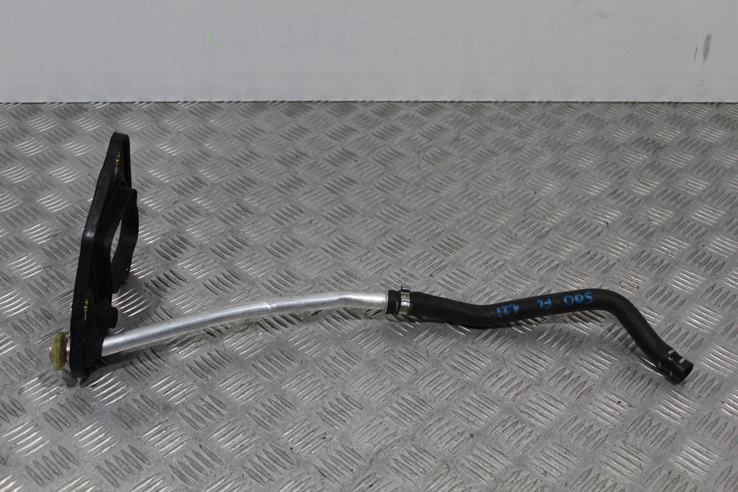 CRIJEVO PRIJENOS VODE FIAT 500 LIFT