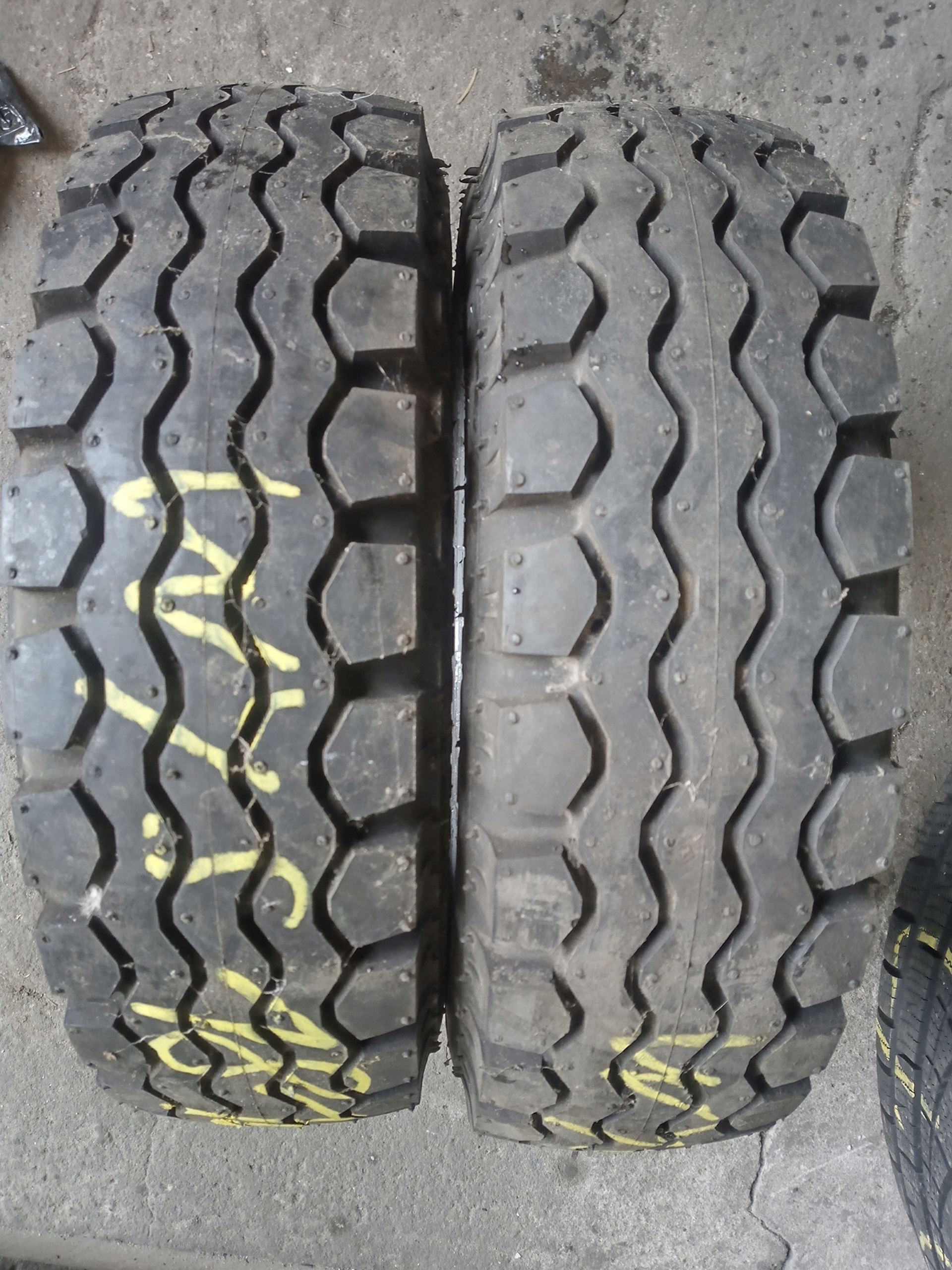 15x4, 5 R8 Dunlop ELECSAVER новий