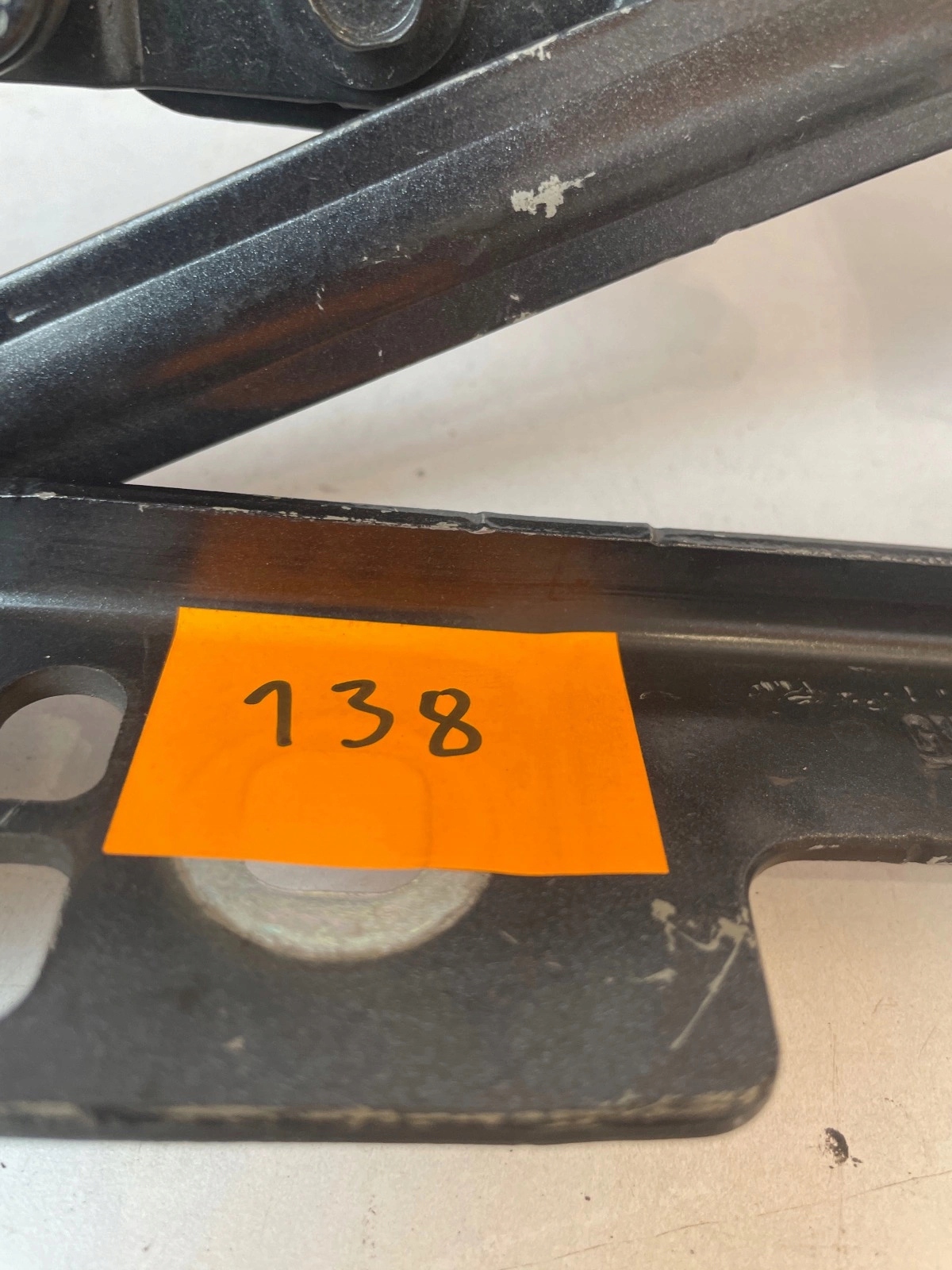hinge bonnets front front right Opel Astra IV J