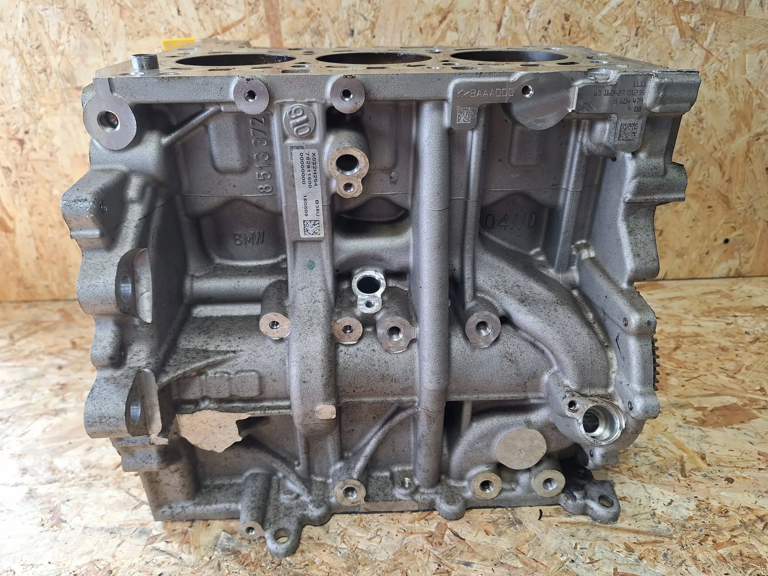 Blok silnika B38A12A Mini Cooper F56 F55 1.2 Producent części Mini OE