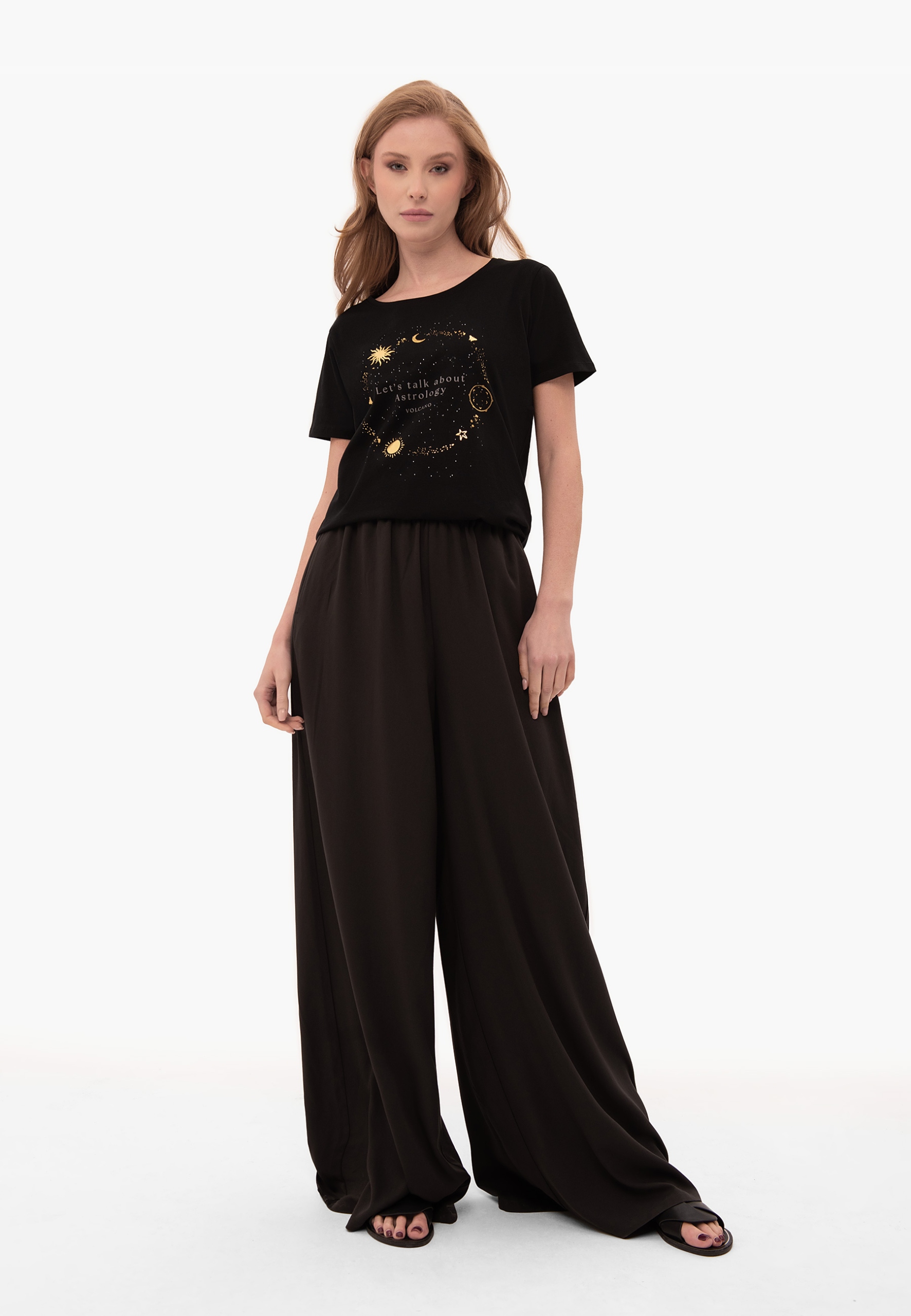 DAMSKA KOSZULKA BAWEŁNIANA Z NADRUKIEM CZARNA VOLCANO T-ASTRO L Marka Volcano