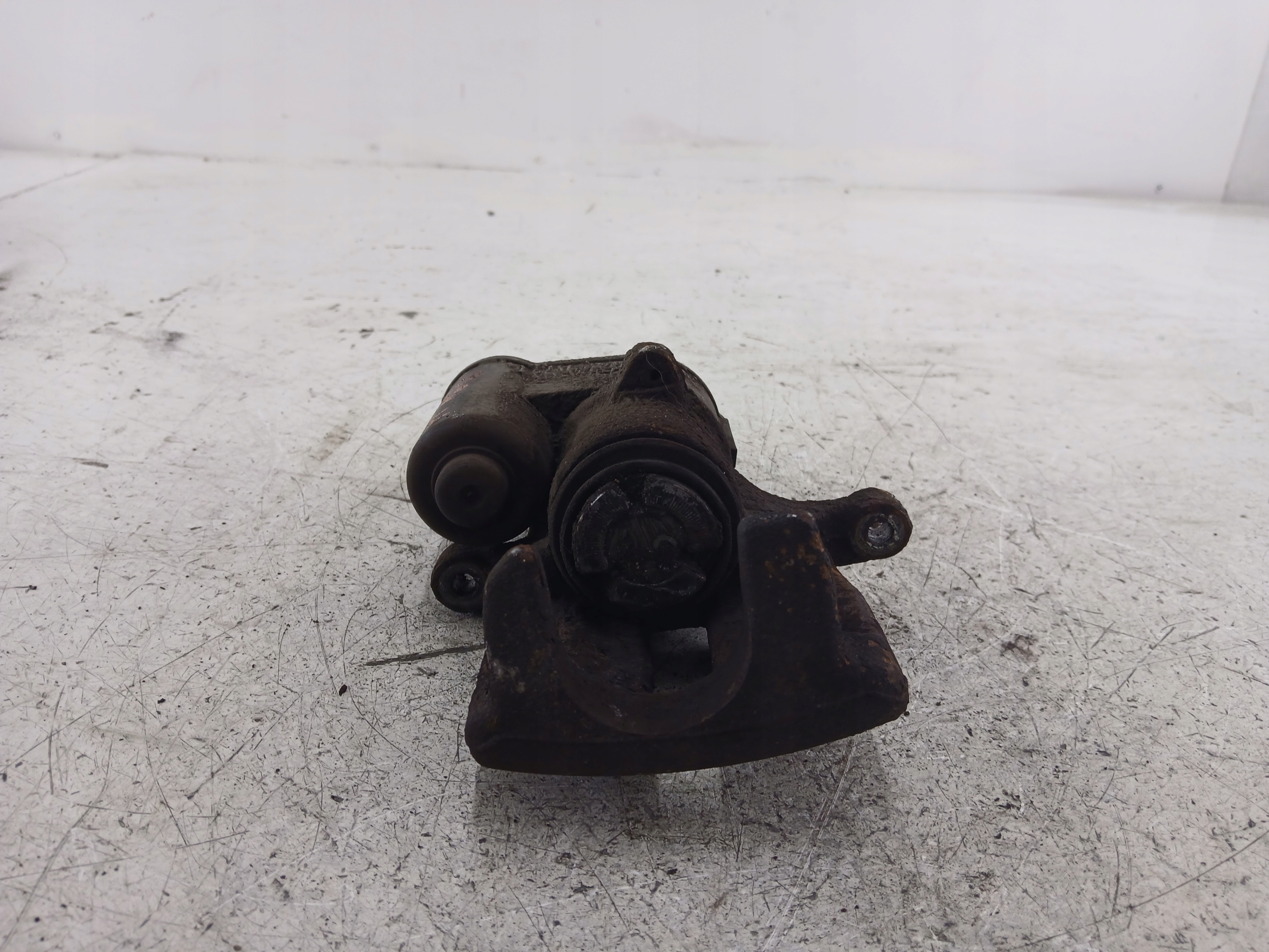 AUDI A6 C6 2.0 TDI caliper brake right rear part electrical