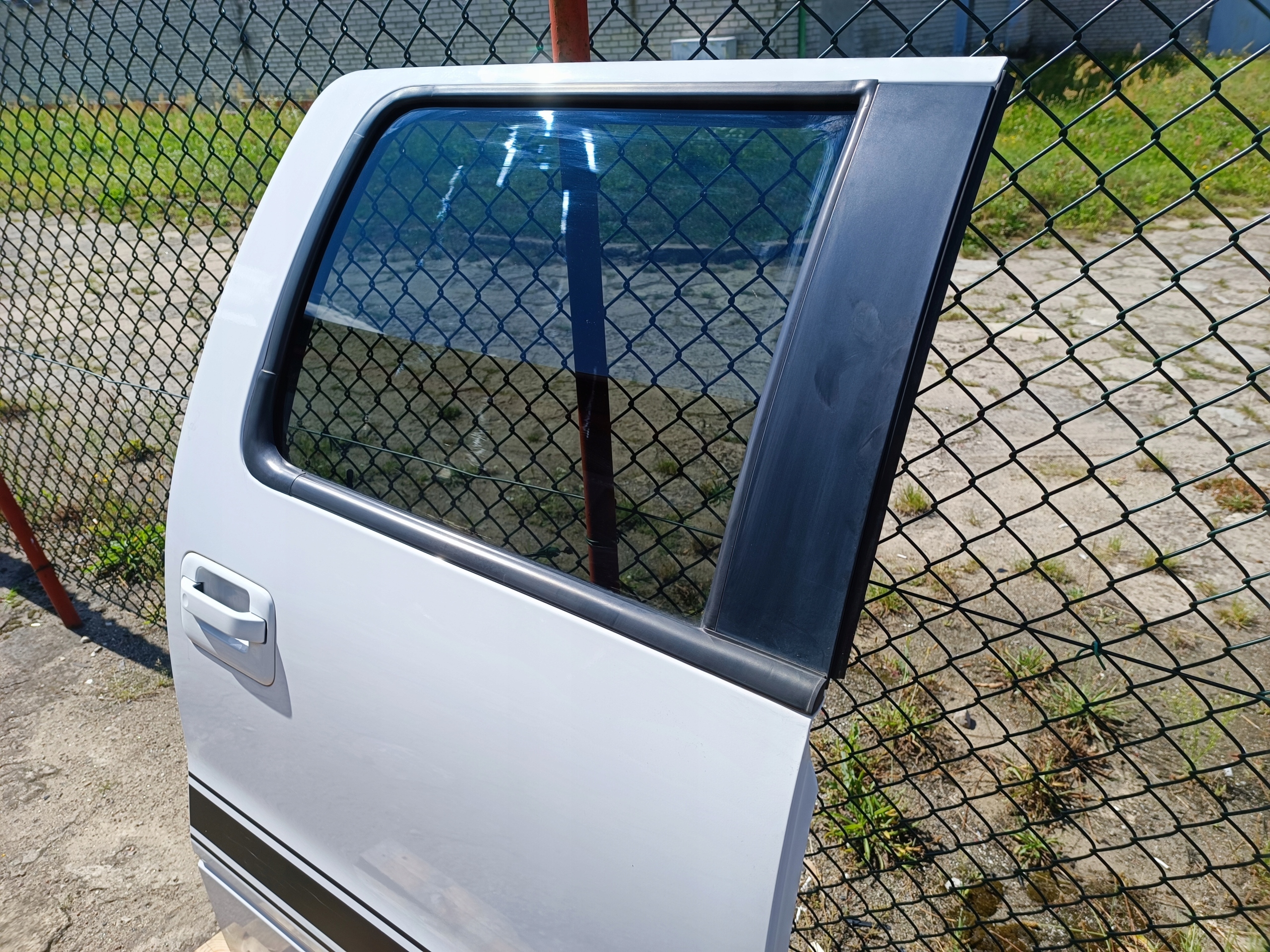 door rear part rear. right complete Ford F150 2009-2014
