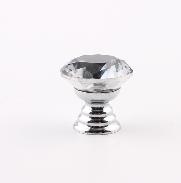 

Gałka Meblowa uchwyt Kryształ 20mm brylant
