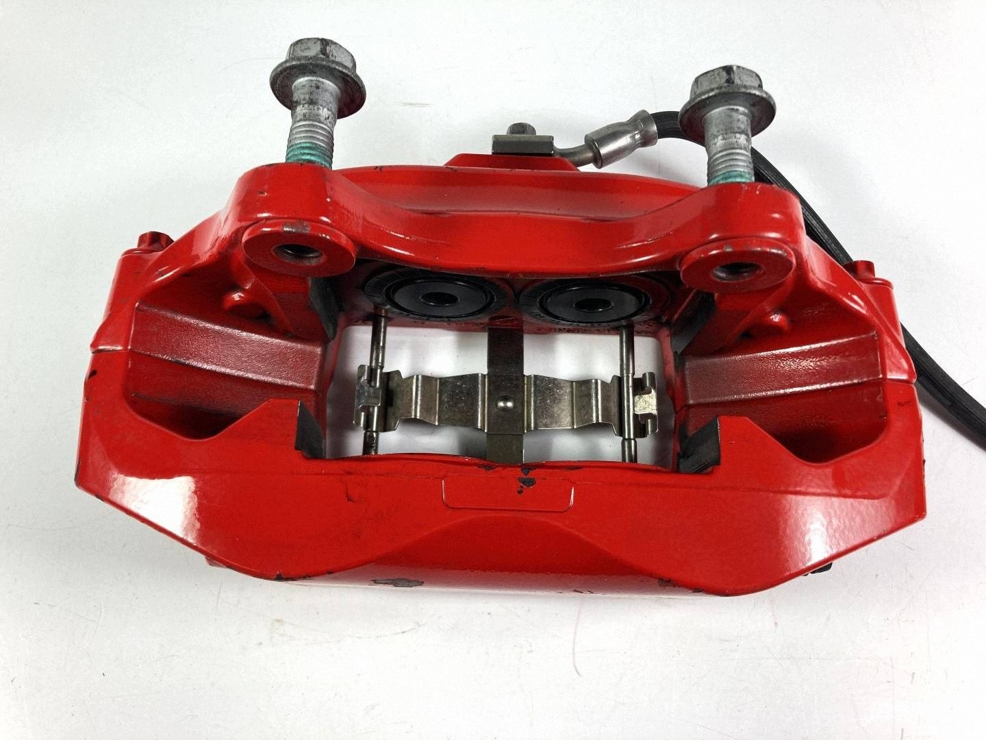 Chevrolet Corvette C8 caliper brake left front z przewodem 2020-26