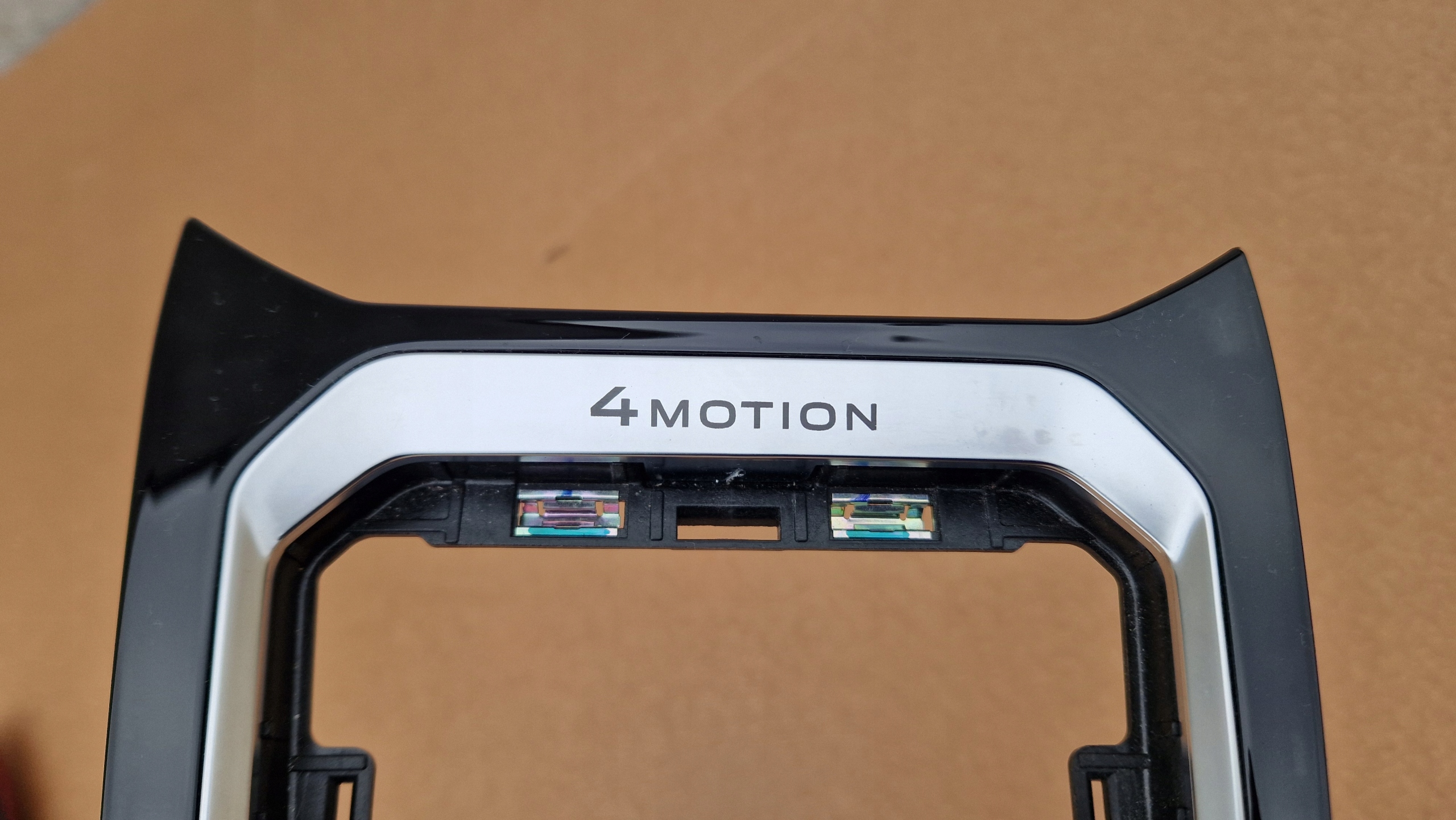 DEKOR frame VW T-ROC PIANO BLACK 2GA711456 new original