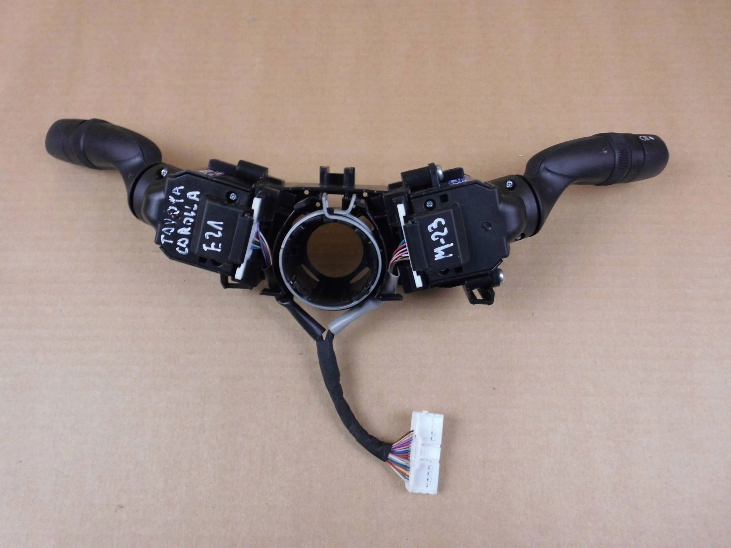 Toyota Corolla E21 KOMBI control light switch of indicators