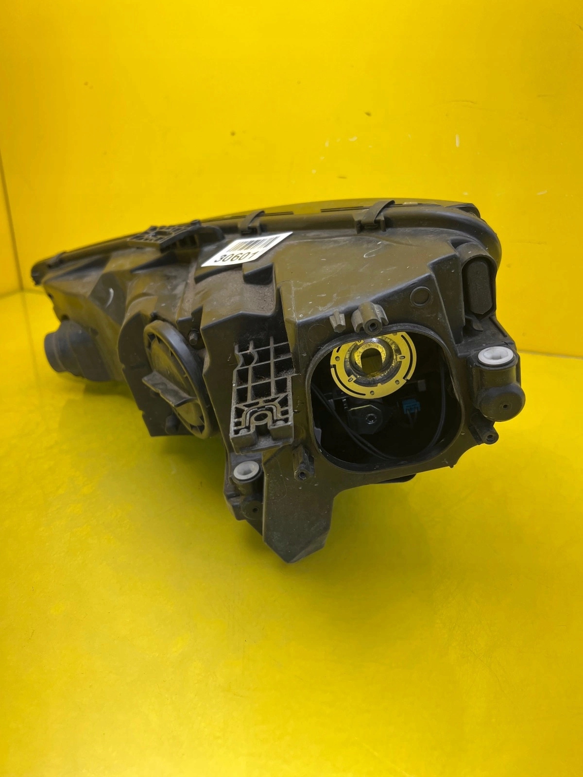 light right Audi A4 B9 8W Xenon 15-19 8W0941006