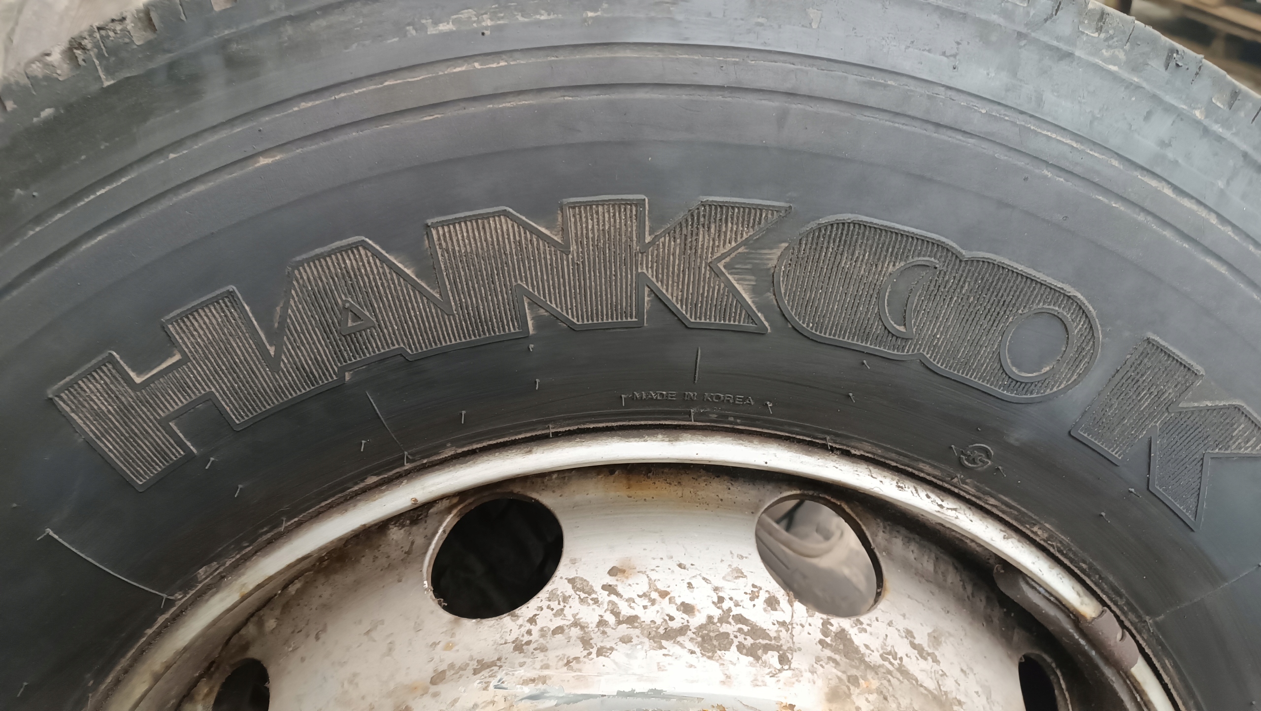 wheels discs 2x tyres HANKOOK ALO2 R22,5