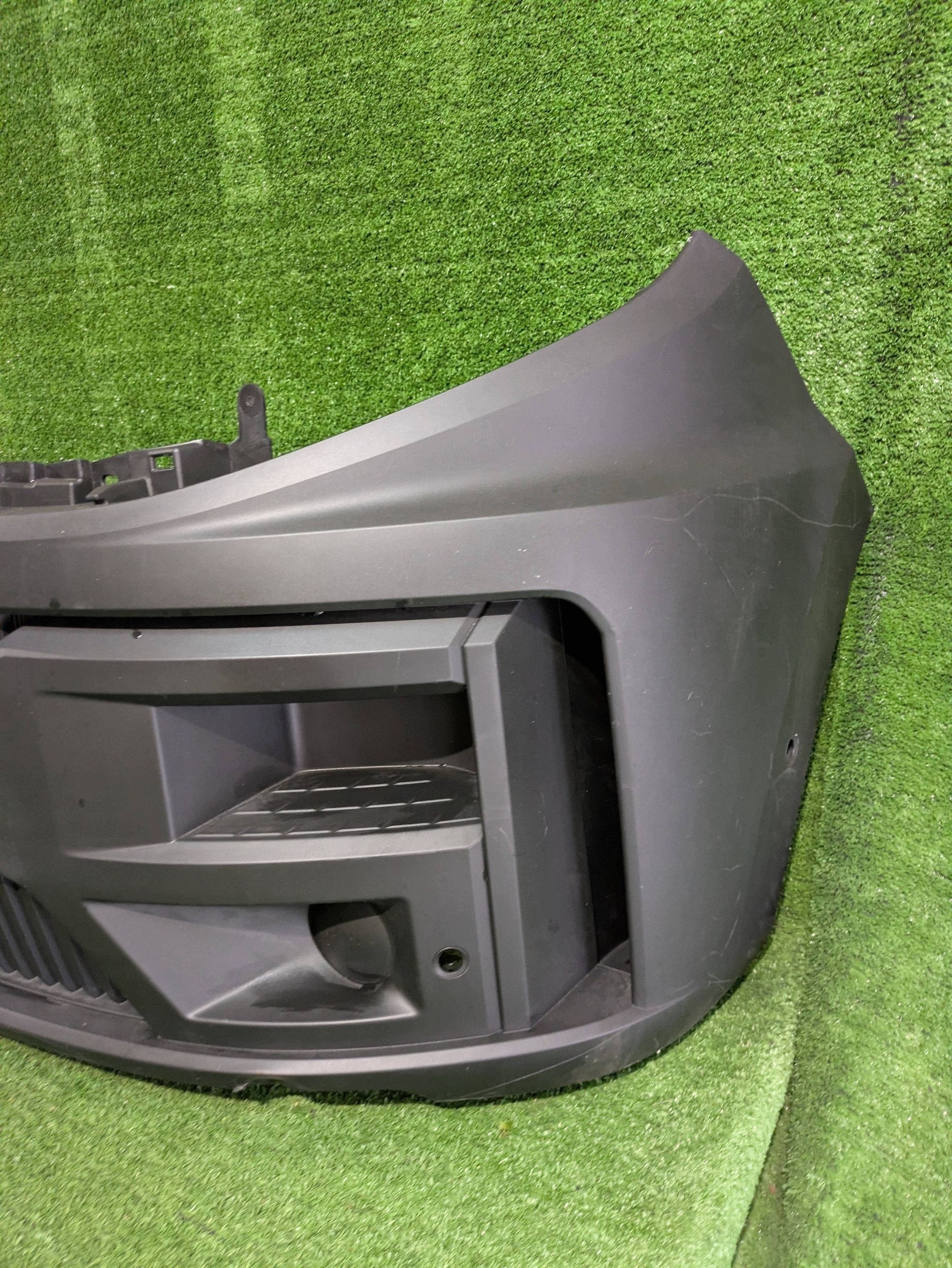 front bumper front RENAULT MASTER IV 24- LIFT NR.Z9491