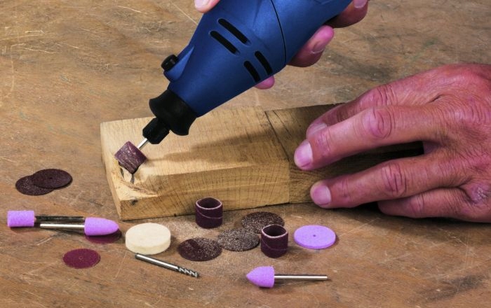 MINI SZLIFIERKA MULTISZLIFIERKA + AKCESORIA FERM Kod producenta F-CTM1017