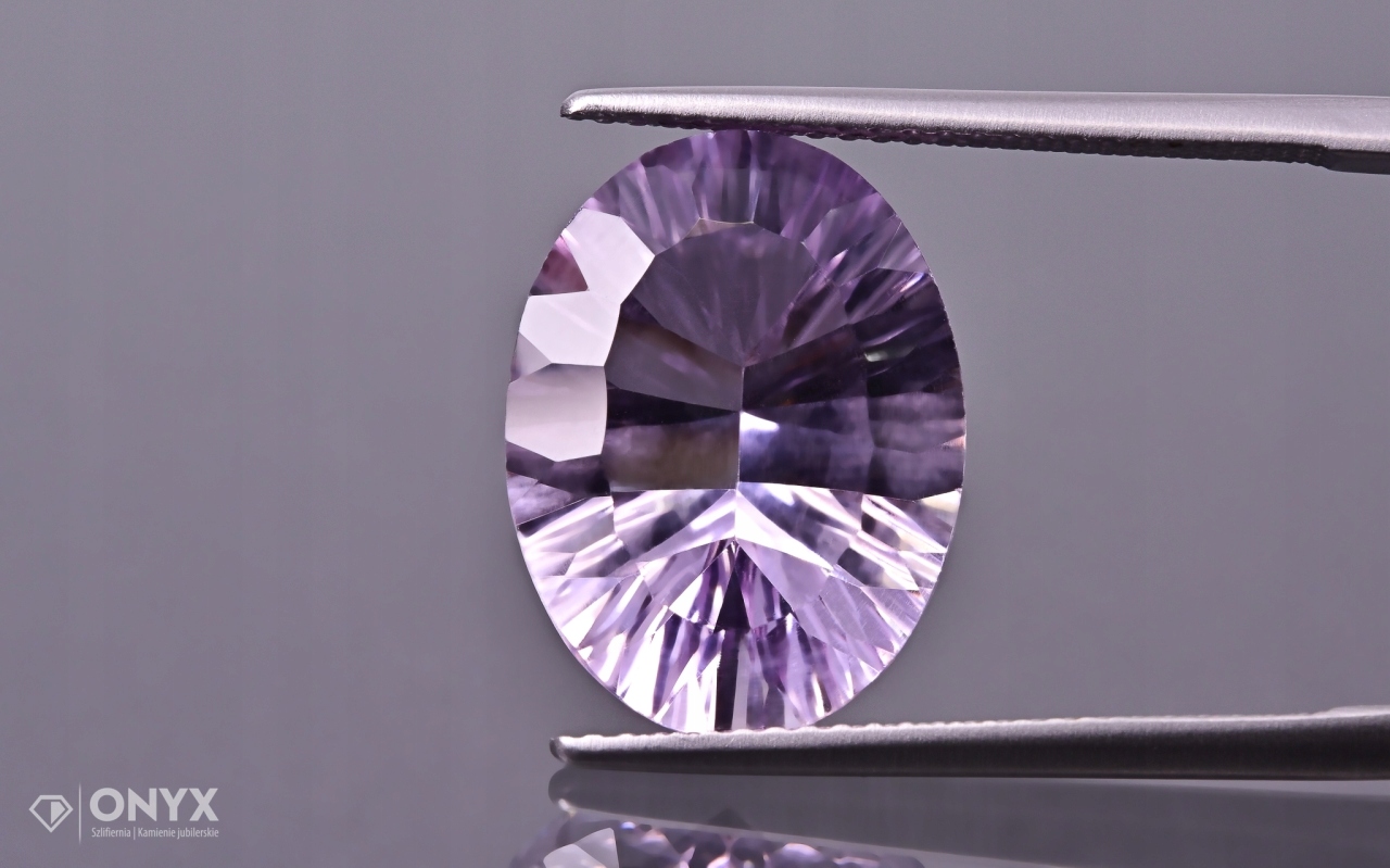 Ametyst fazetovaný ovál 16x12 mm