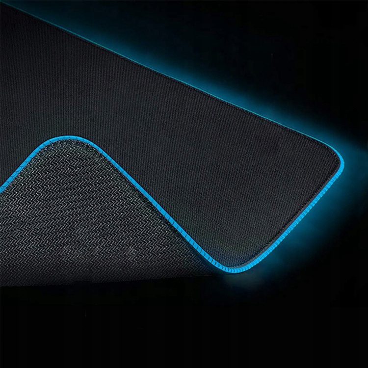 PODŚWIETLANA PODKŁADKA POD MYSZ GAMINGOWA LED XXL Szerokość produktu 80 cm