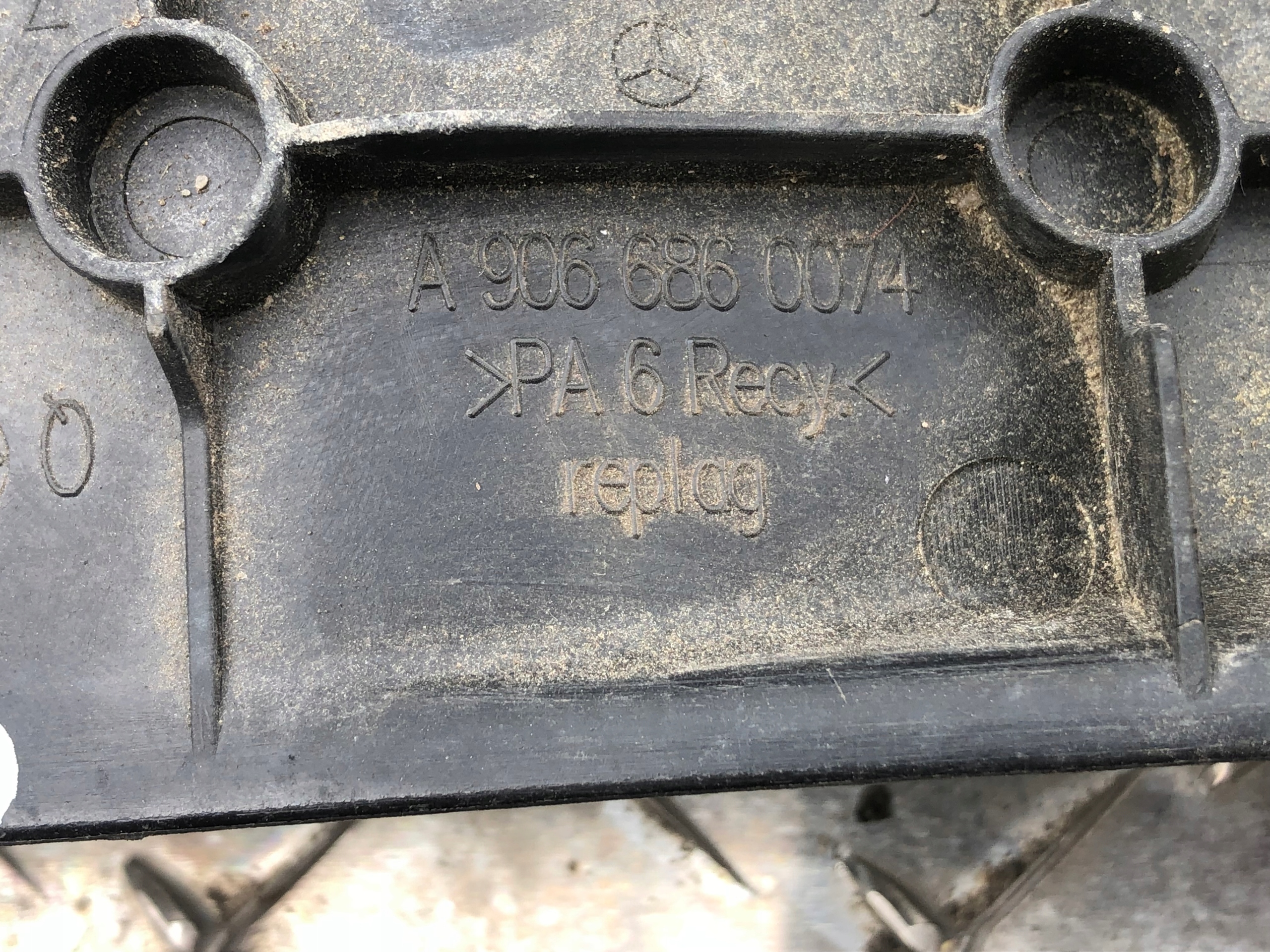 kryt PRAHU kufru MERCEDES SPRINTER W906