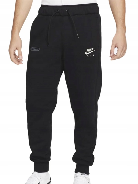 Pánské černé teplákové kalhoty Nike DM5209-010 vel. S