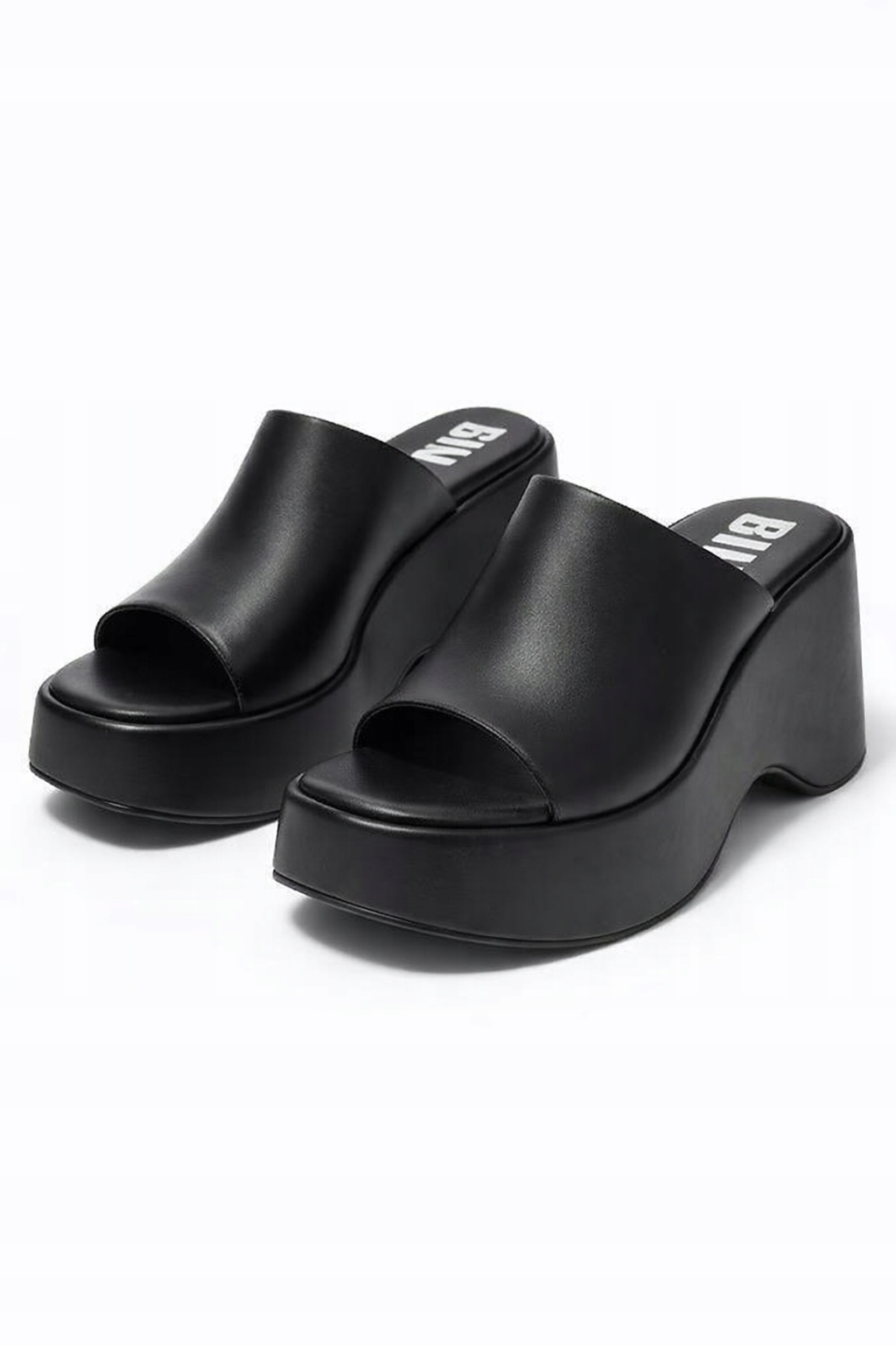 Buffalo Černé Nazouváky Na Koturně S Hladkým Svrškem 39 I1B