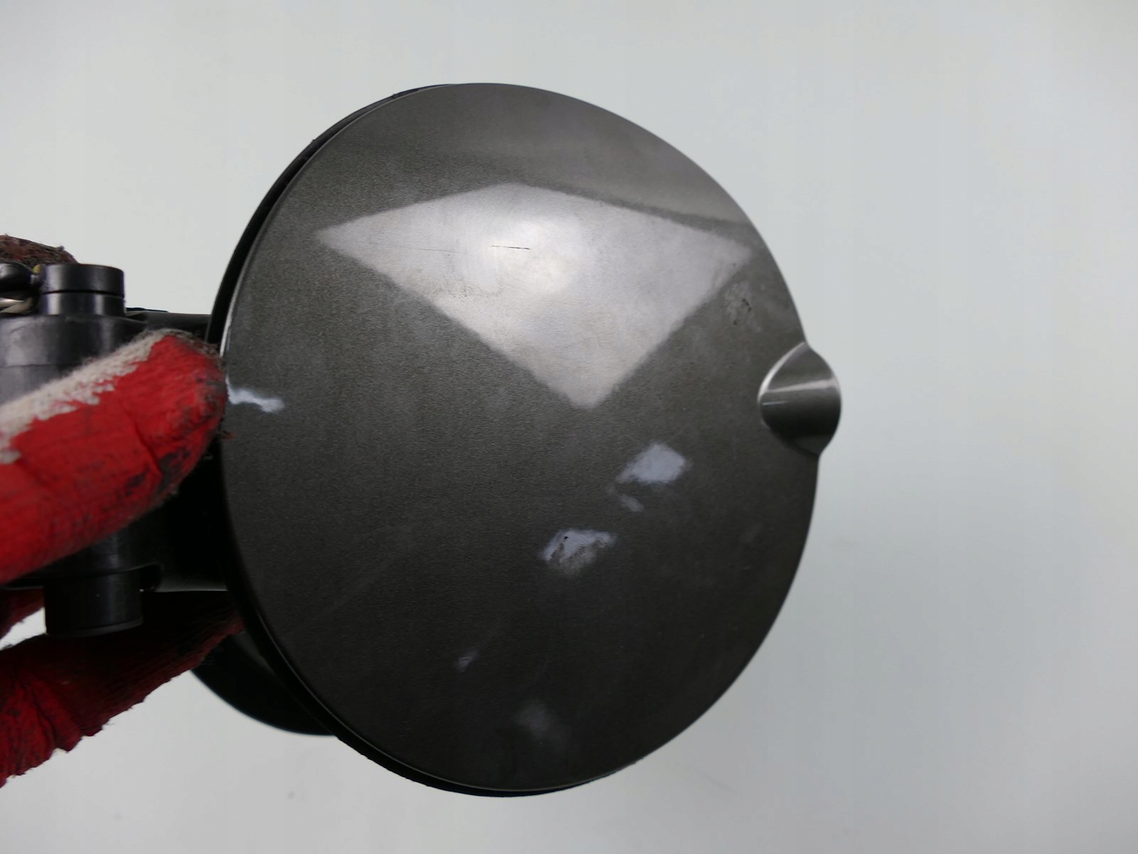 MINI COUNTRYMAN S R60 KLAPKA WLEWU PALIWA A48 Part number 9801420